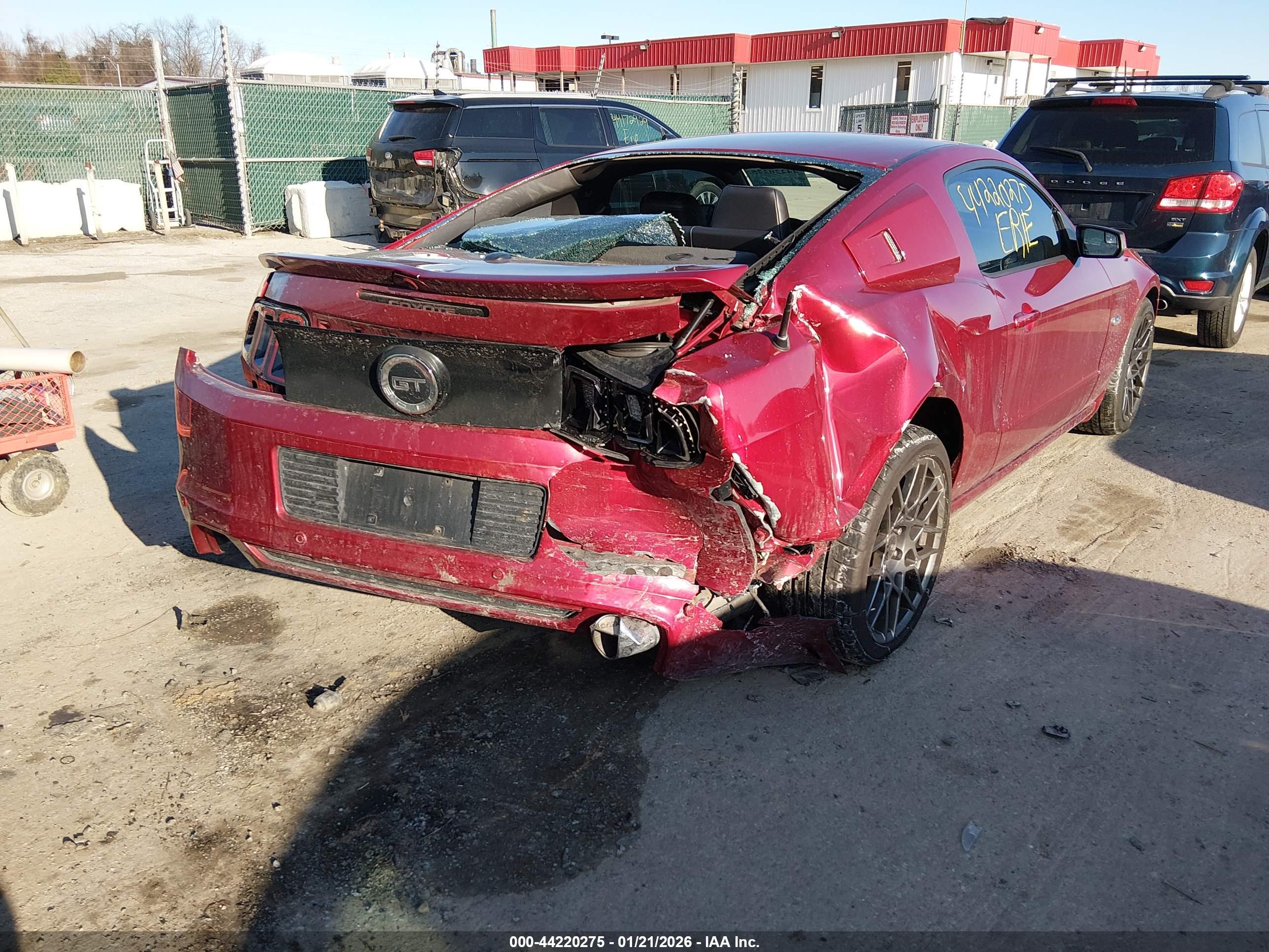 FORD MUSTANG image 6