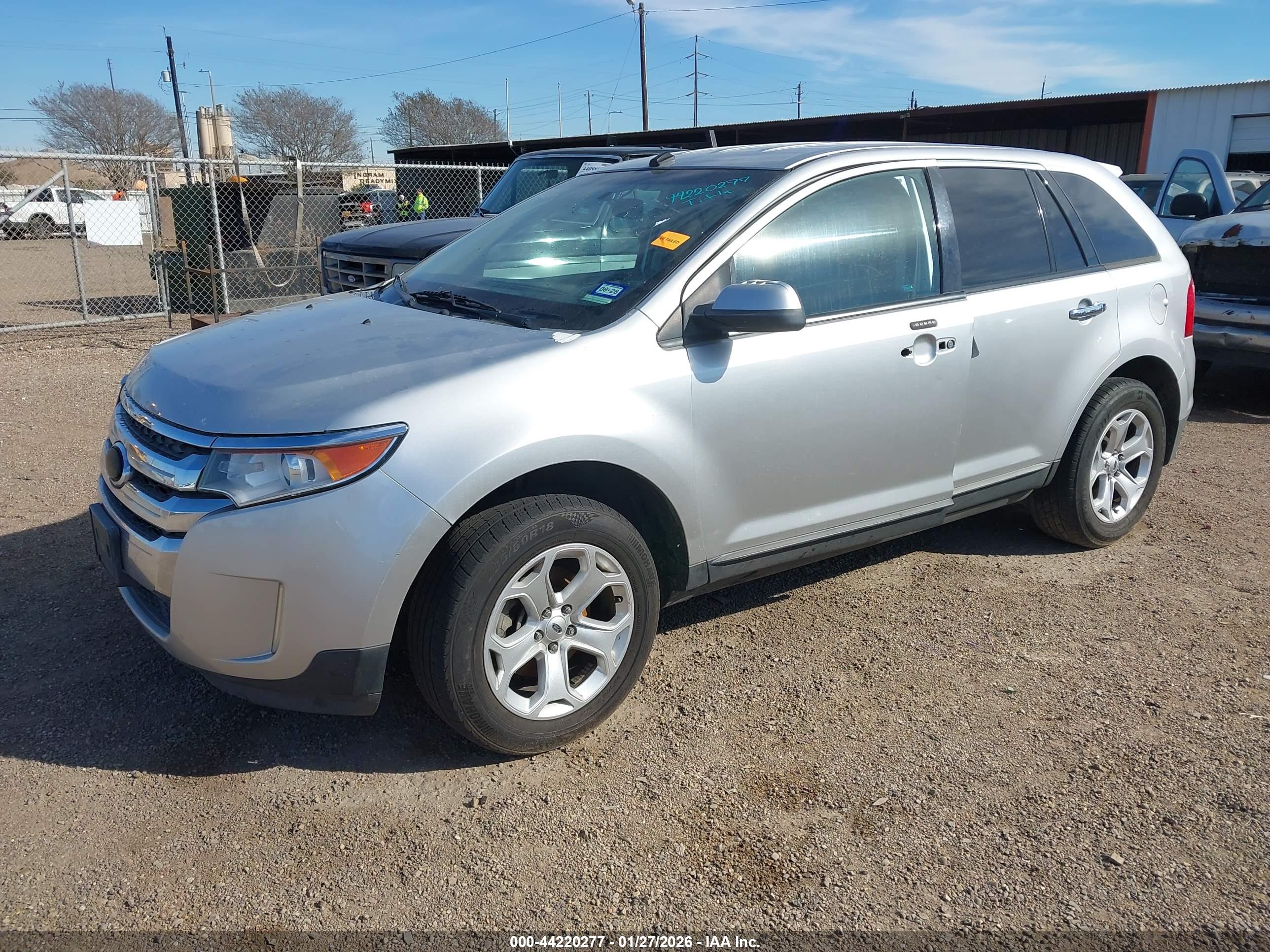 FORD EDGE image 2