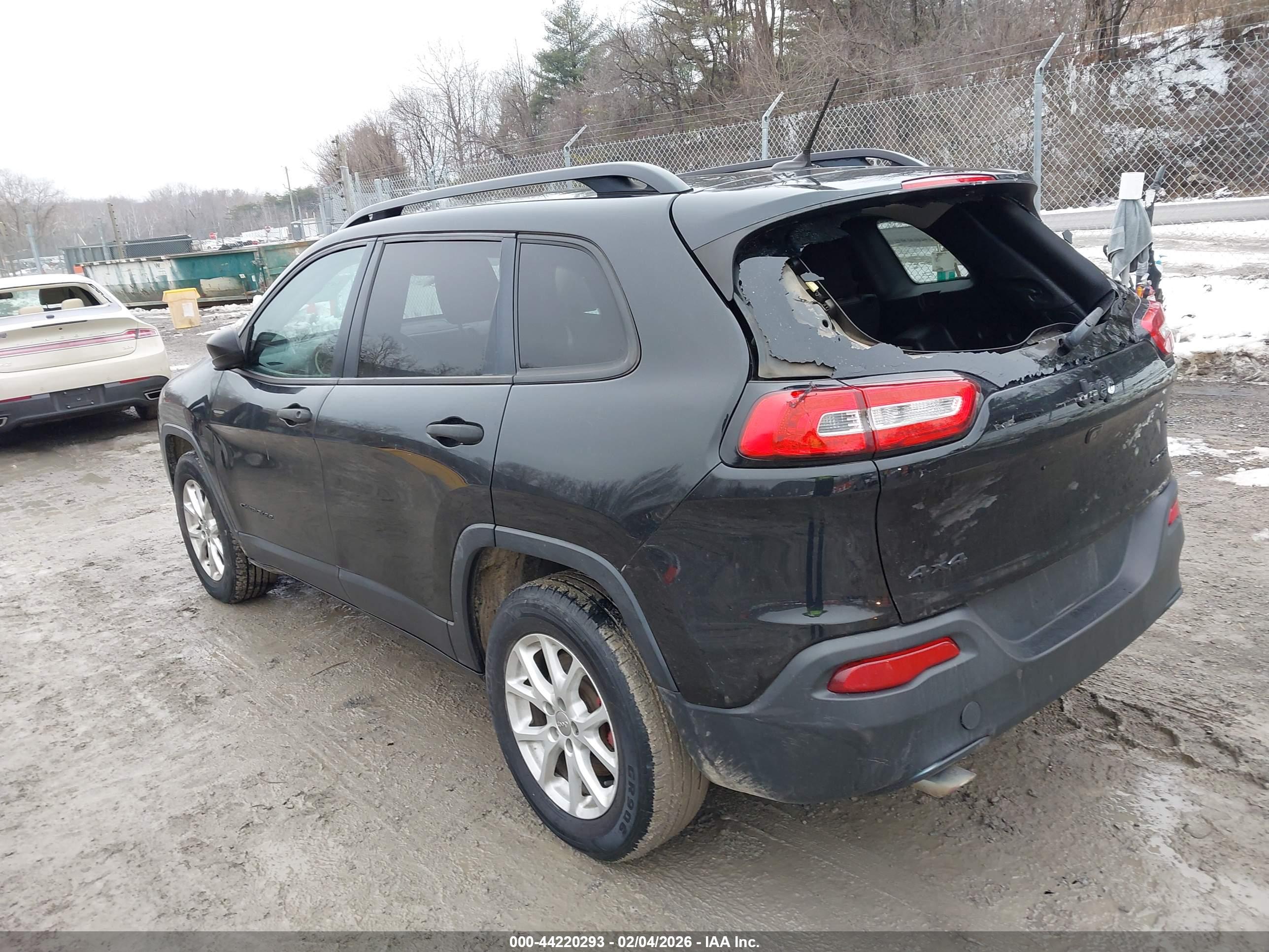 JEEP CHEROKEE image 3