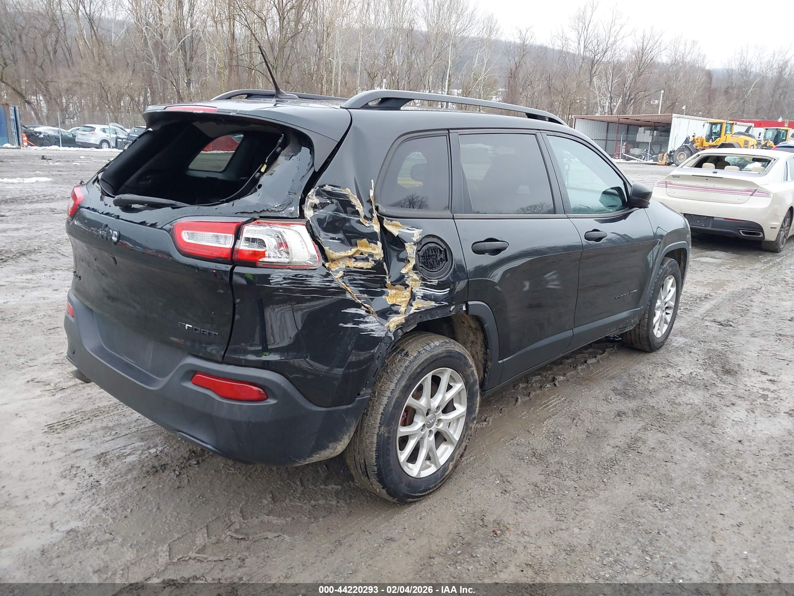 JEEP CHEROKEE image 4
