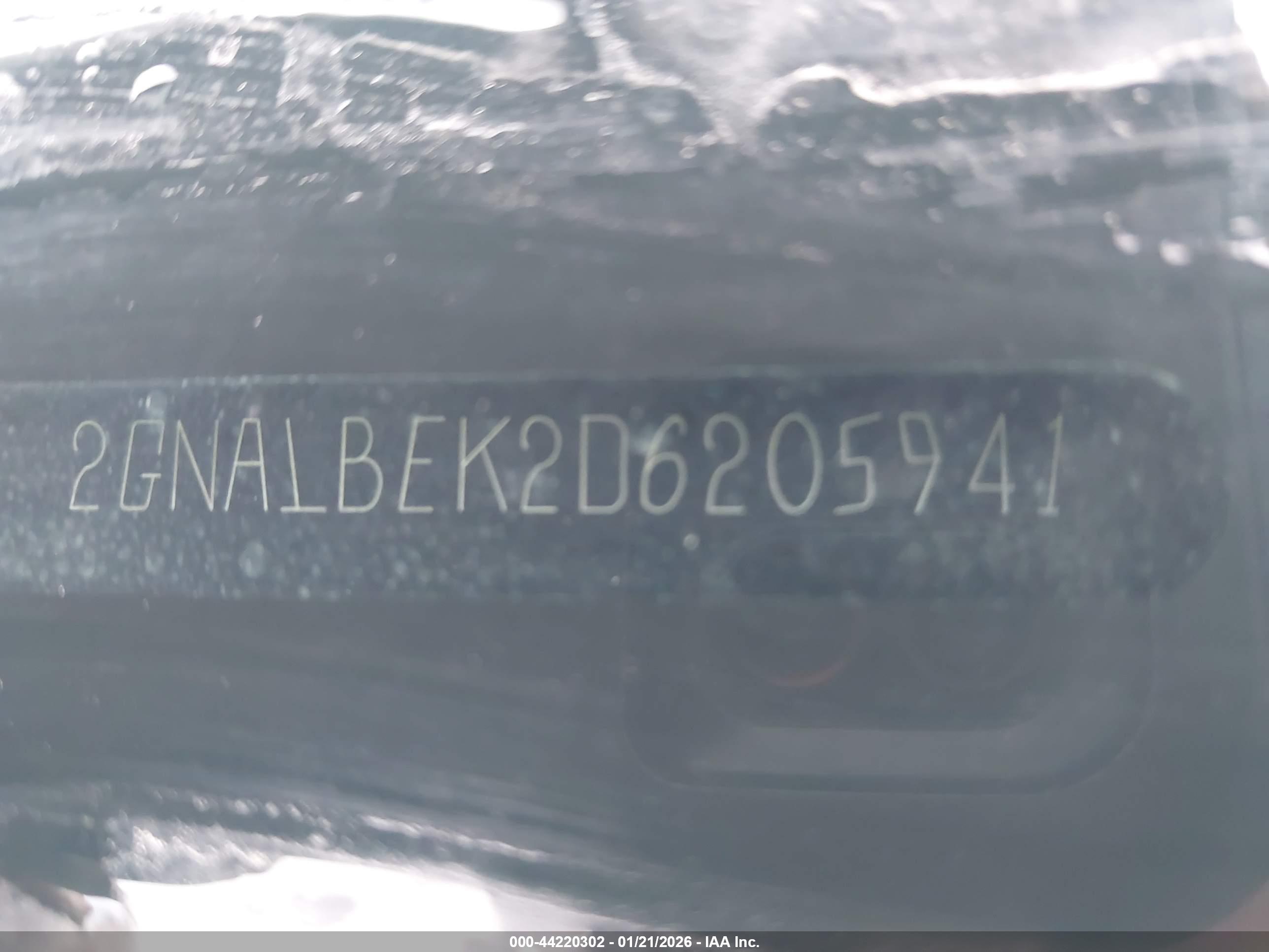 CHEVROLET EQUINOX image 9
