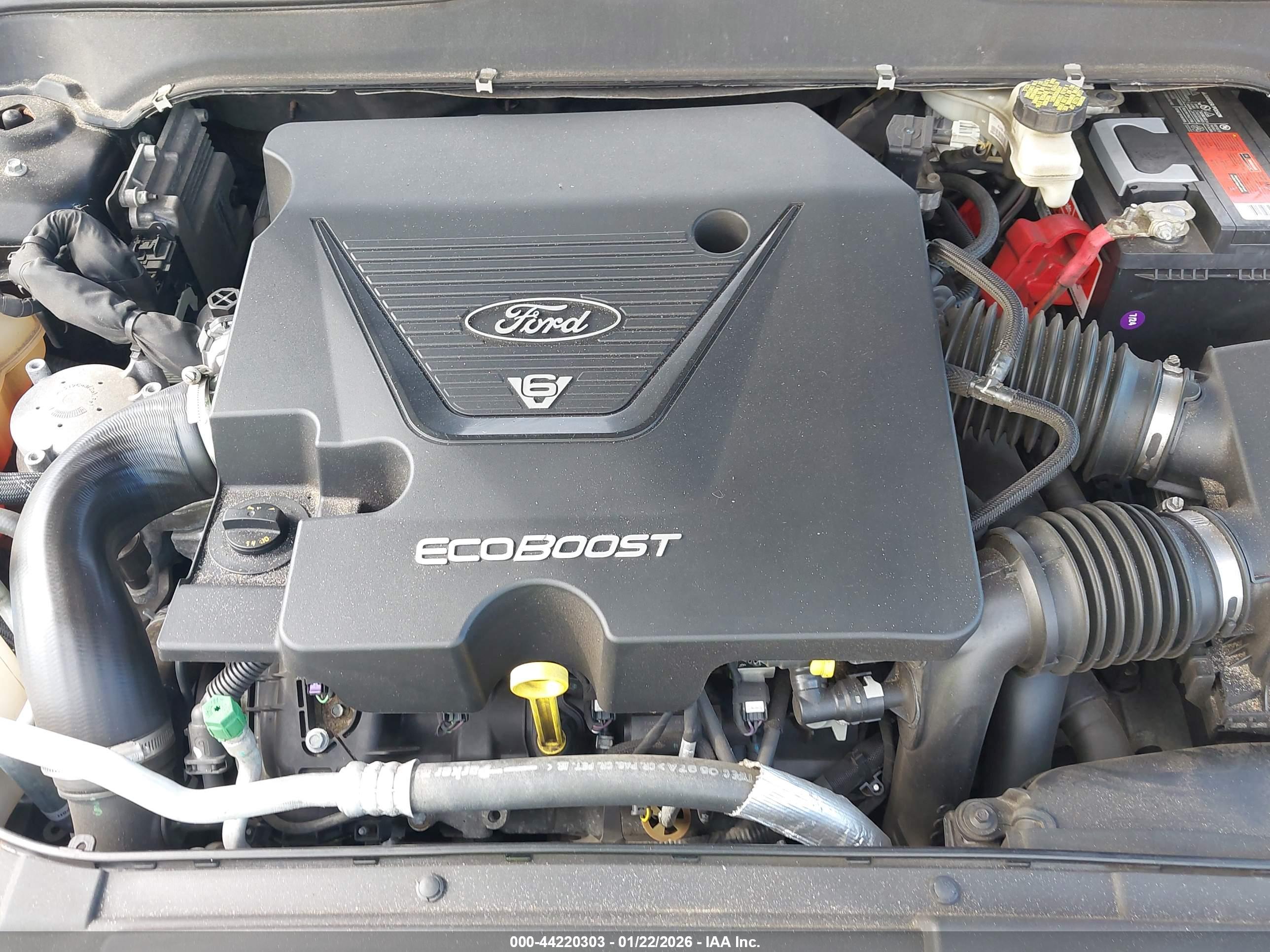 FORD FUSION image 10