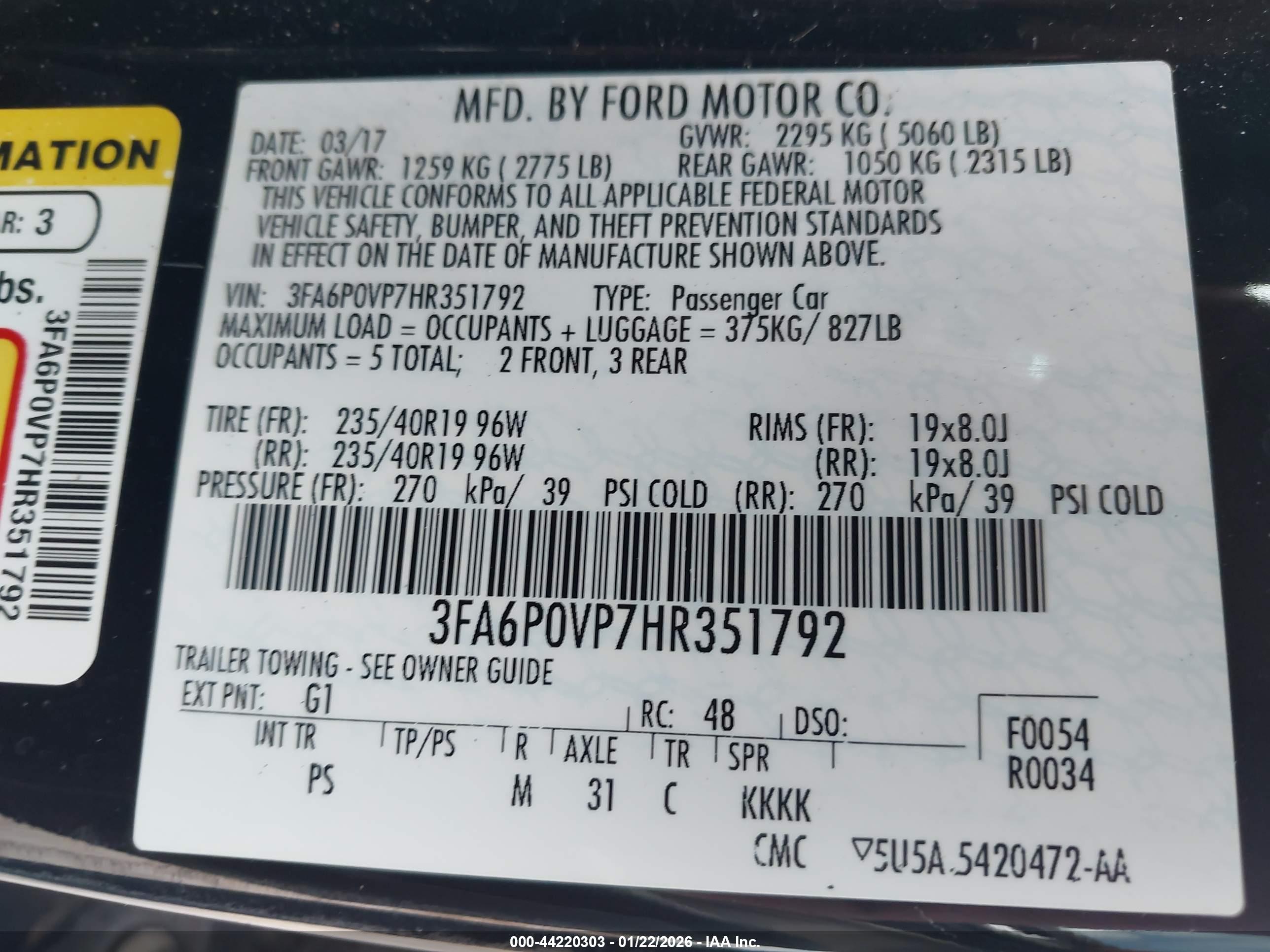 FORD FUSION image 9