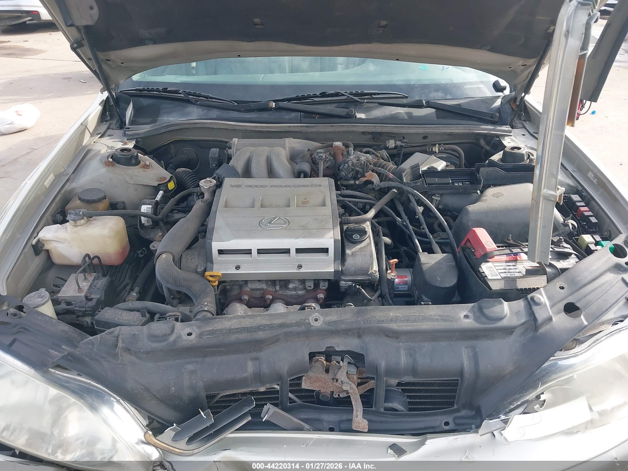 LEXUS ES image 10