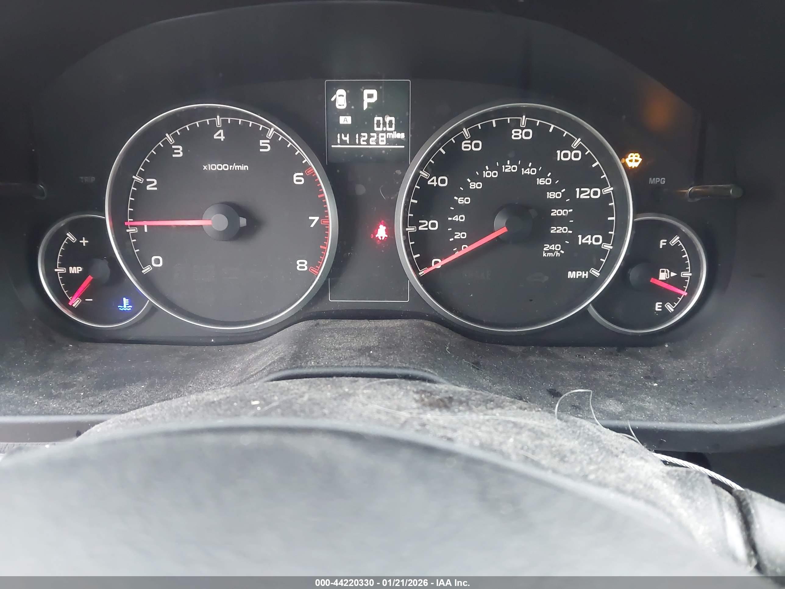 SUBARU OUTBACK image 7