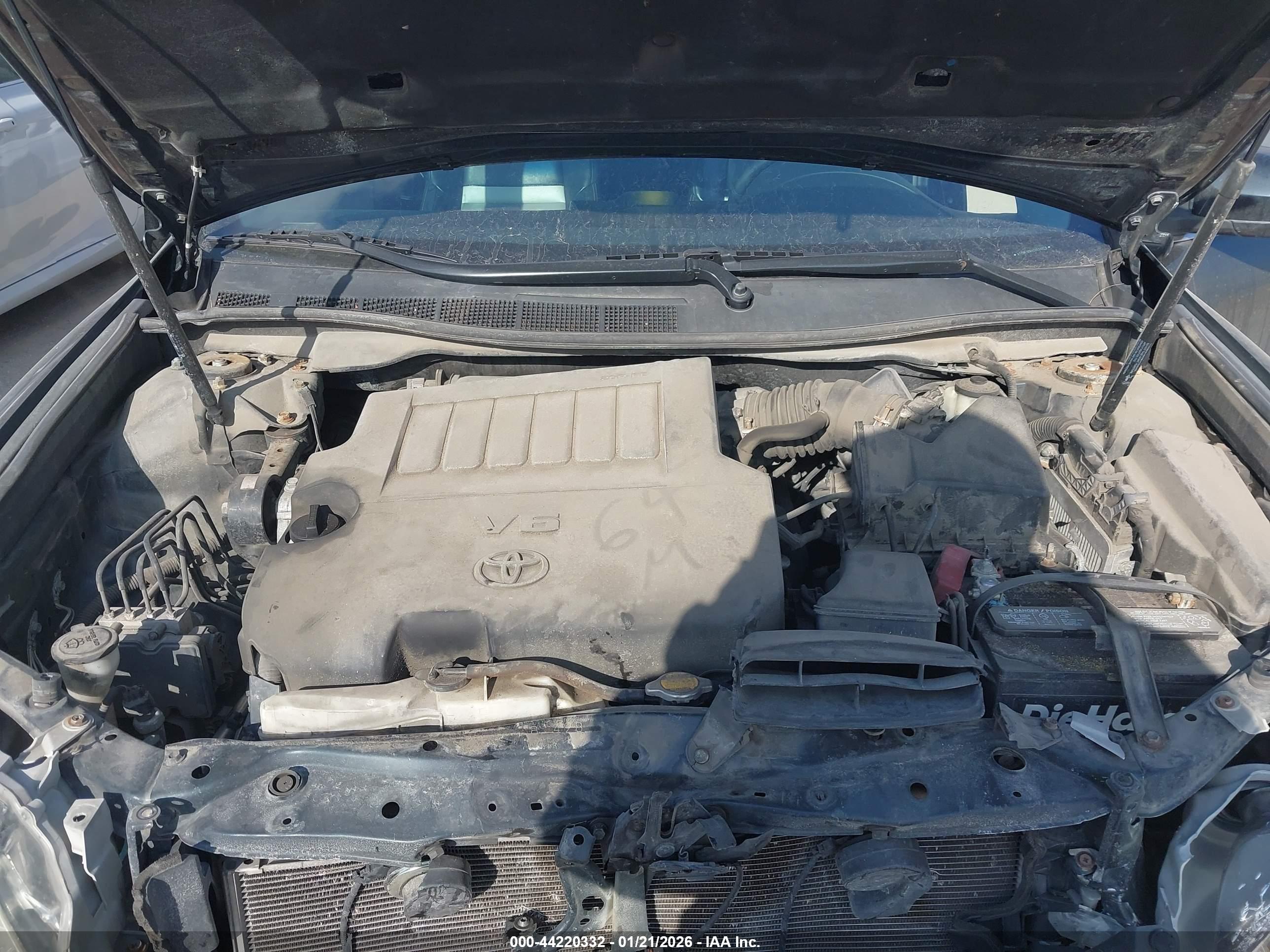 TOYOTA CAMRY image 10