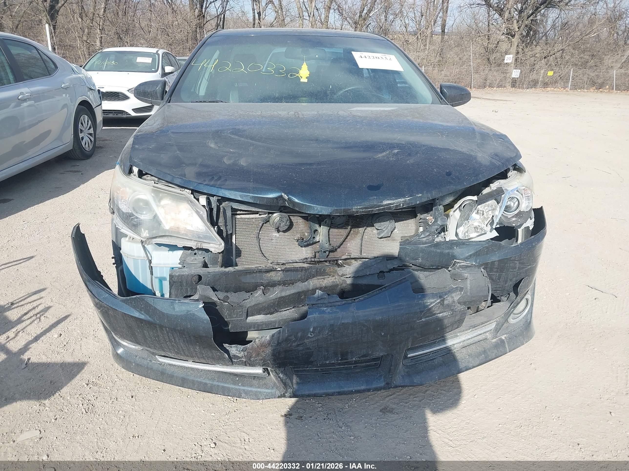TOYOTA CAMRY image 6
