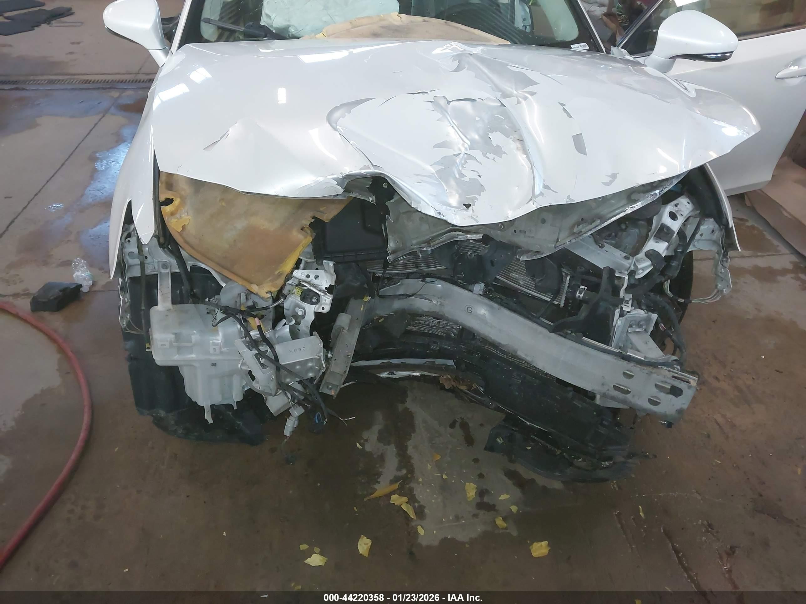 LEXUS CT image 6
