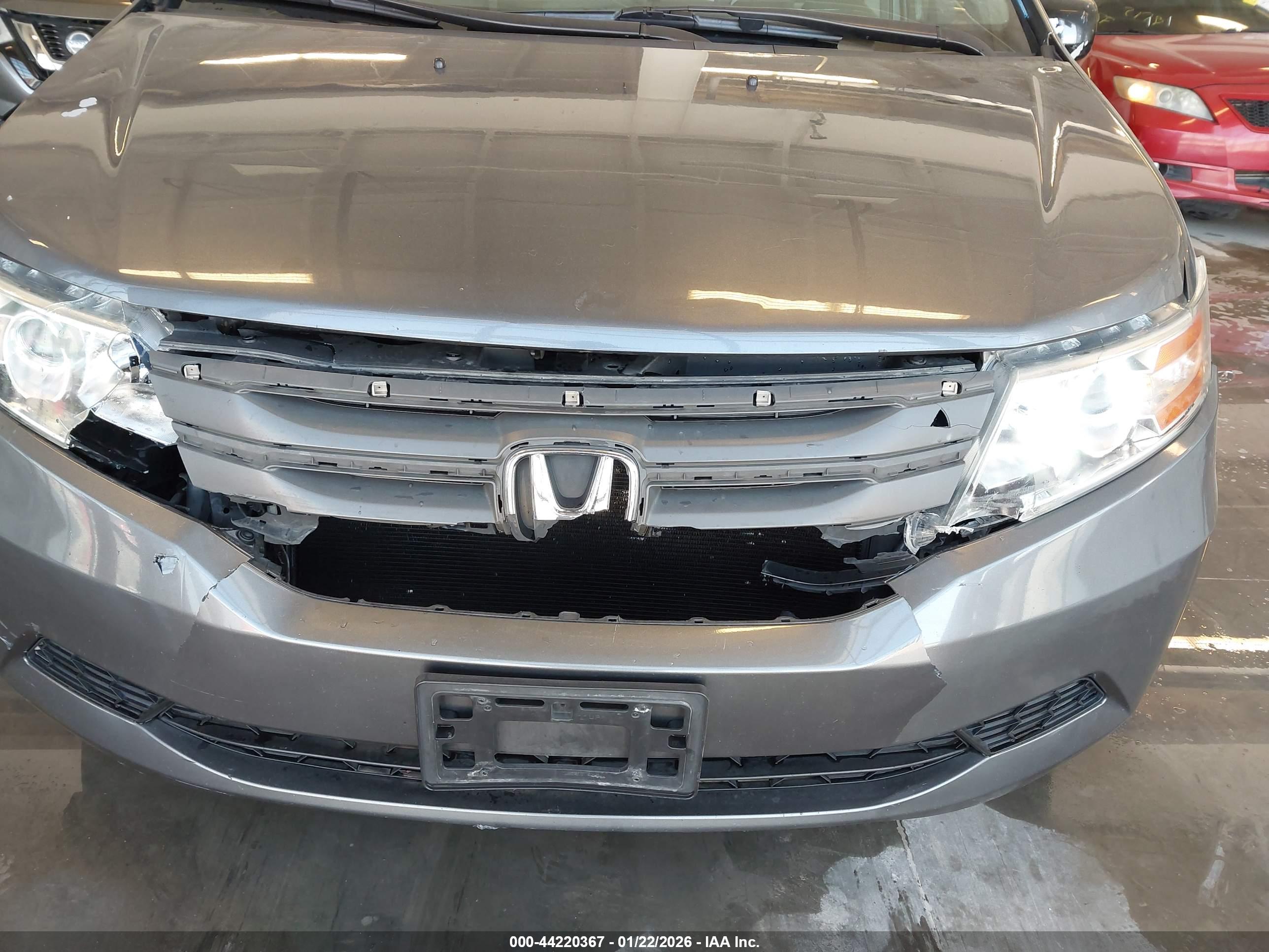 HONDA ODYSSEY image 6