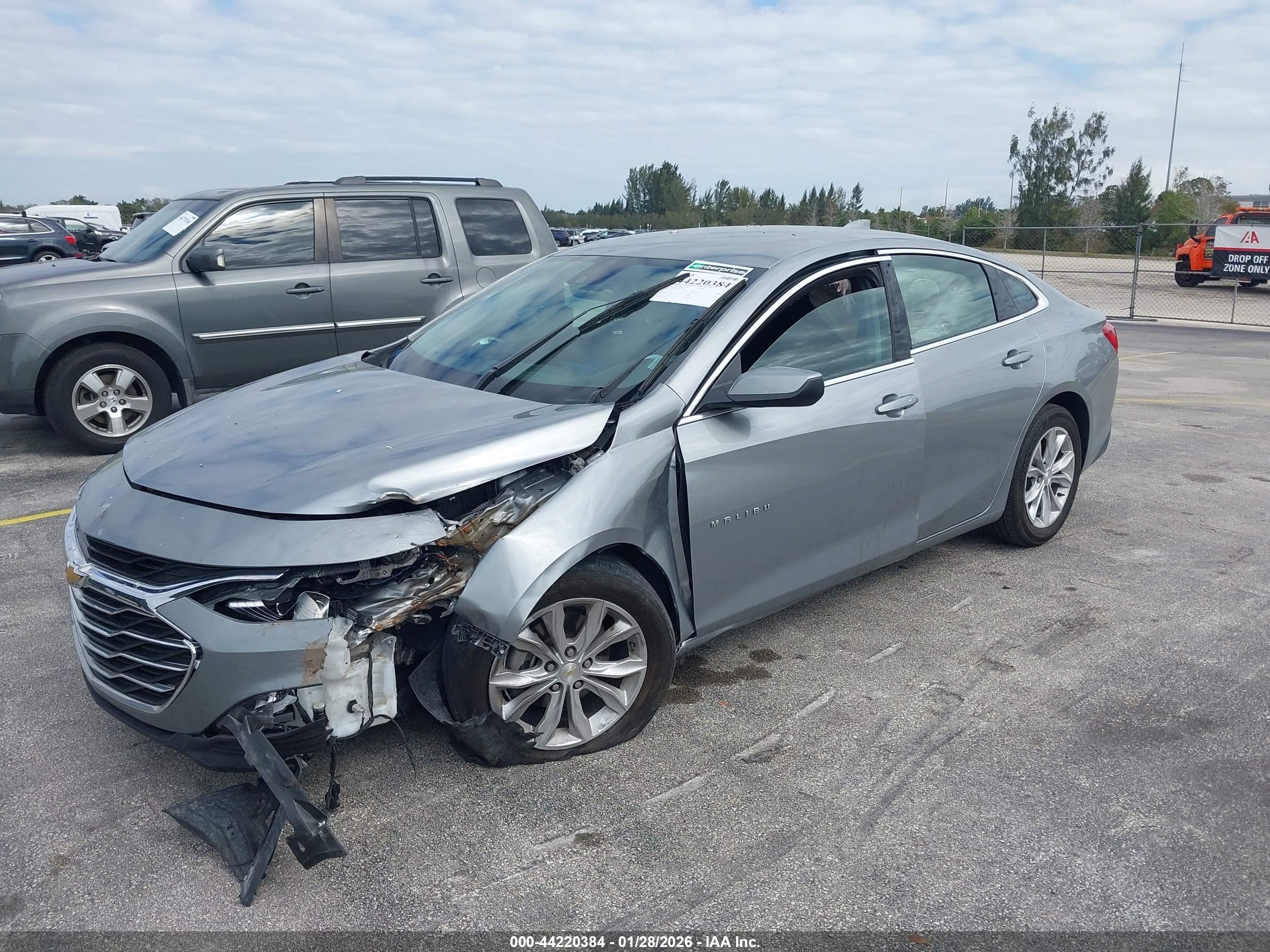 CHEVROLET MALIBU image 2