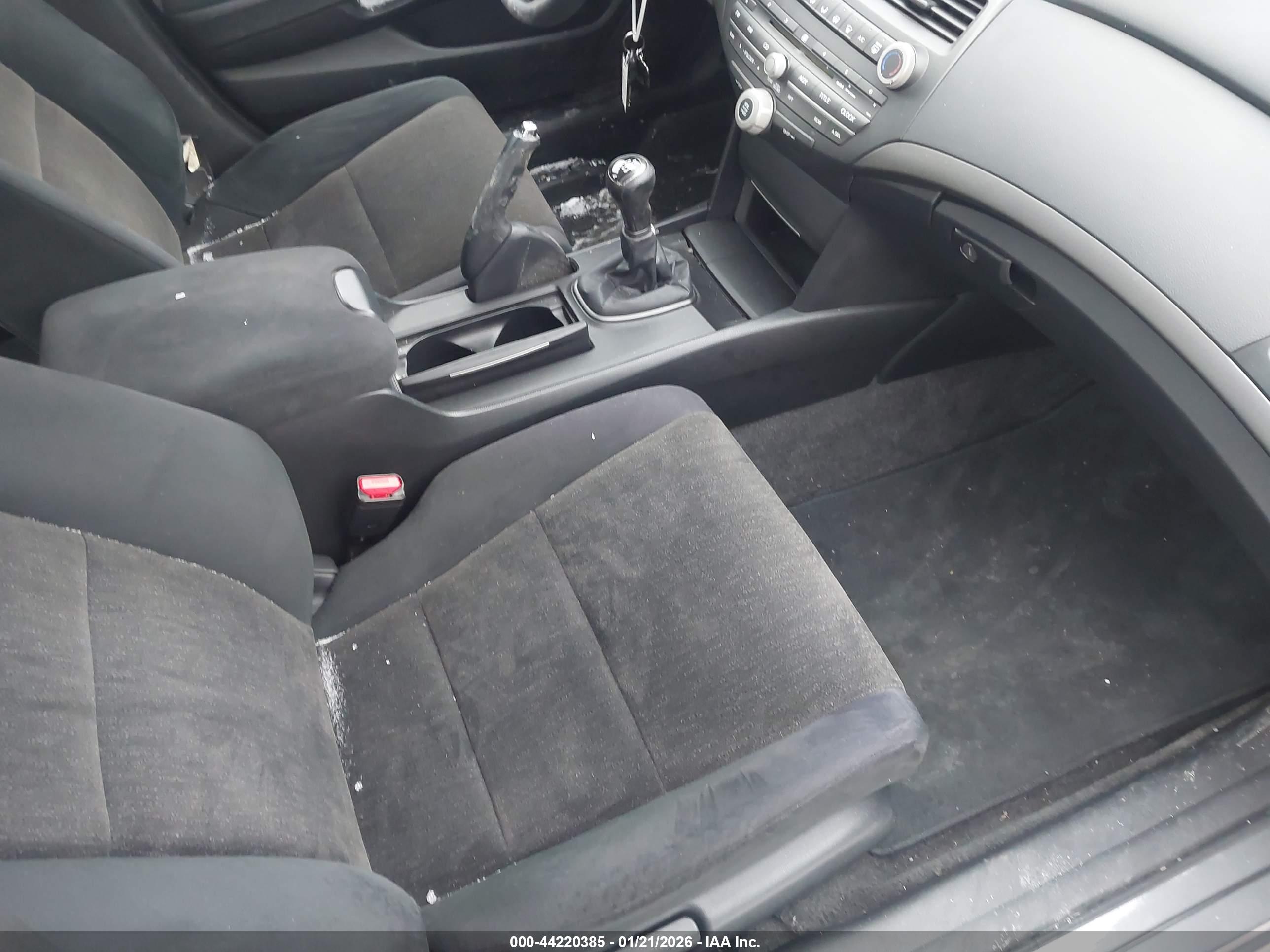 HONDA ACCORD image 5