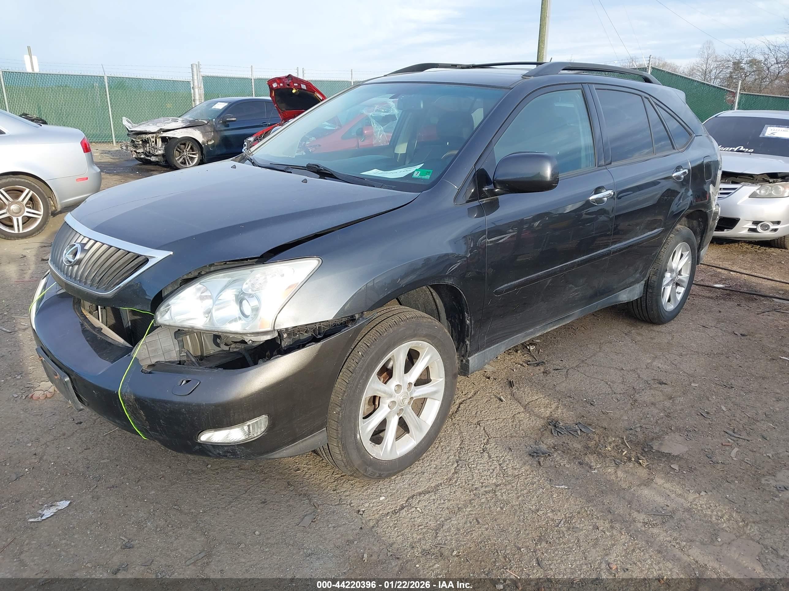 LEXUS RX image 2