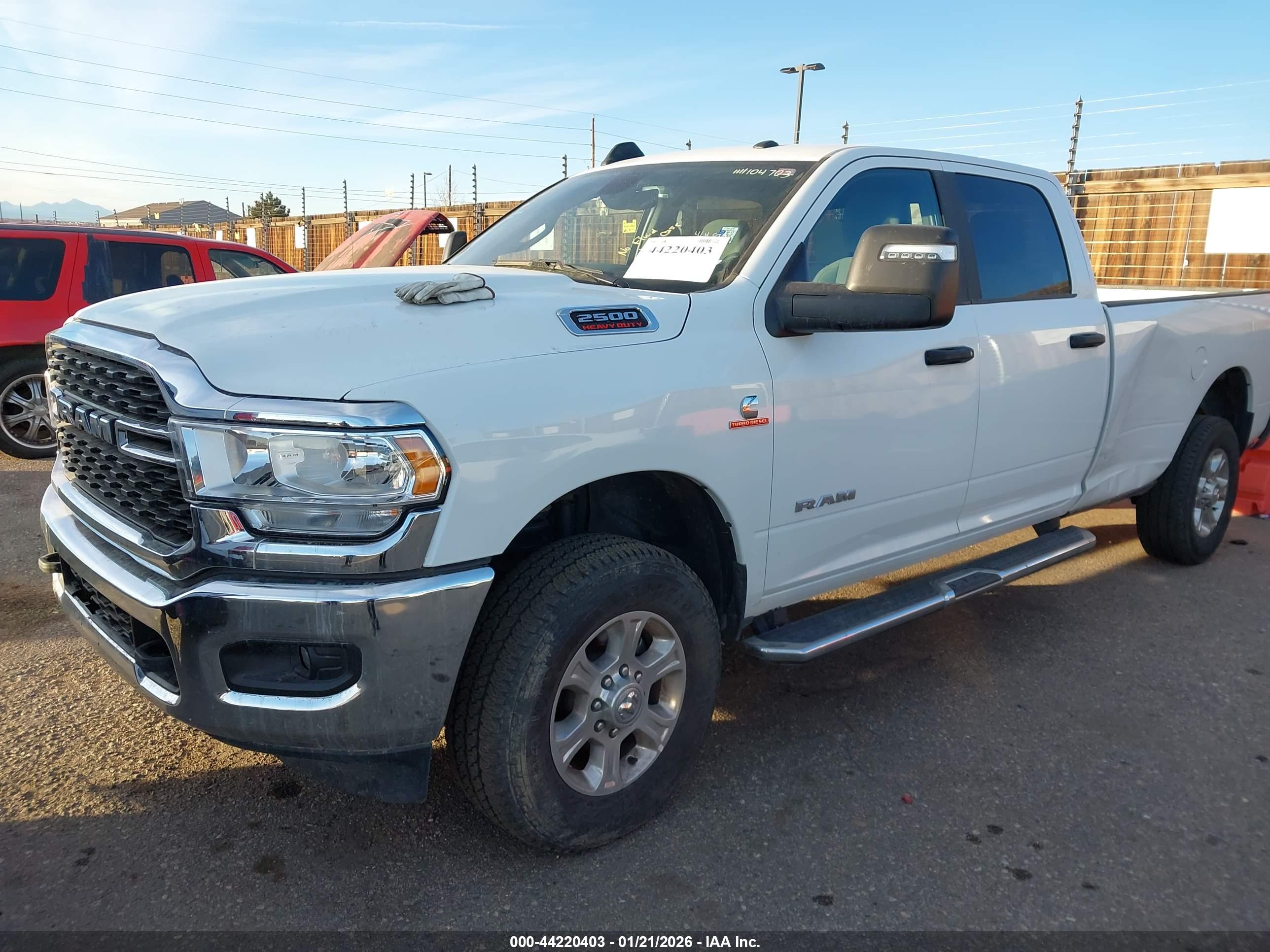 RAM 2500 image 2