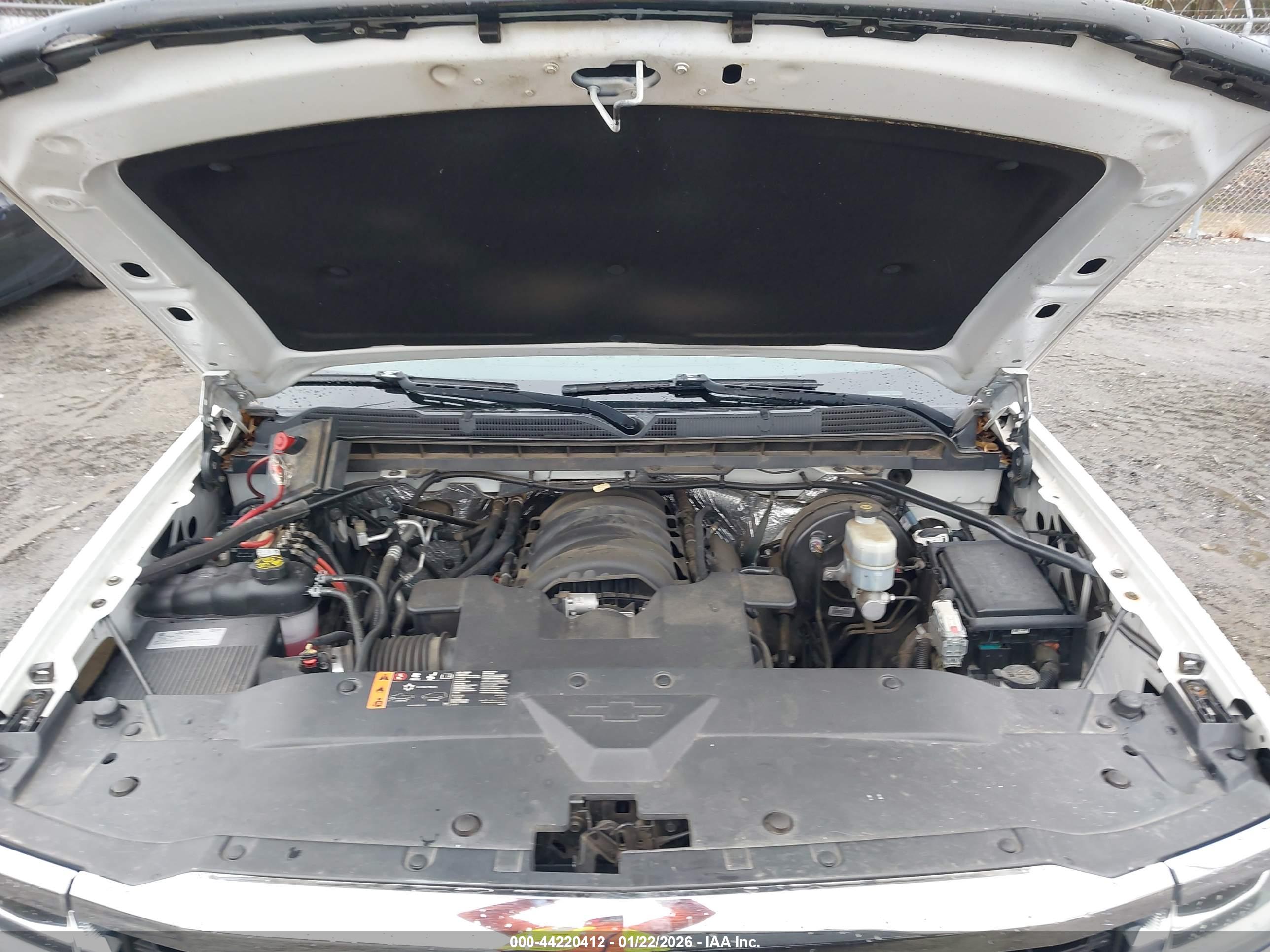 CHEVROLET SILVERADO image 10