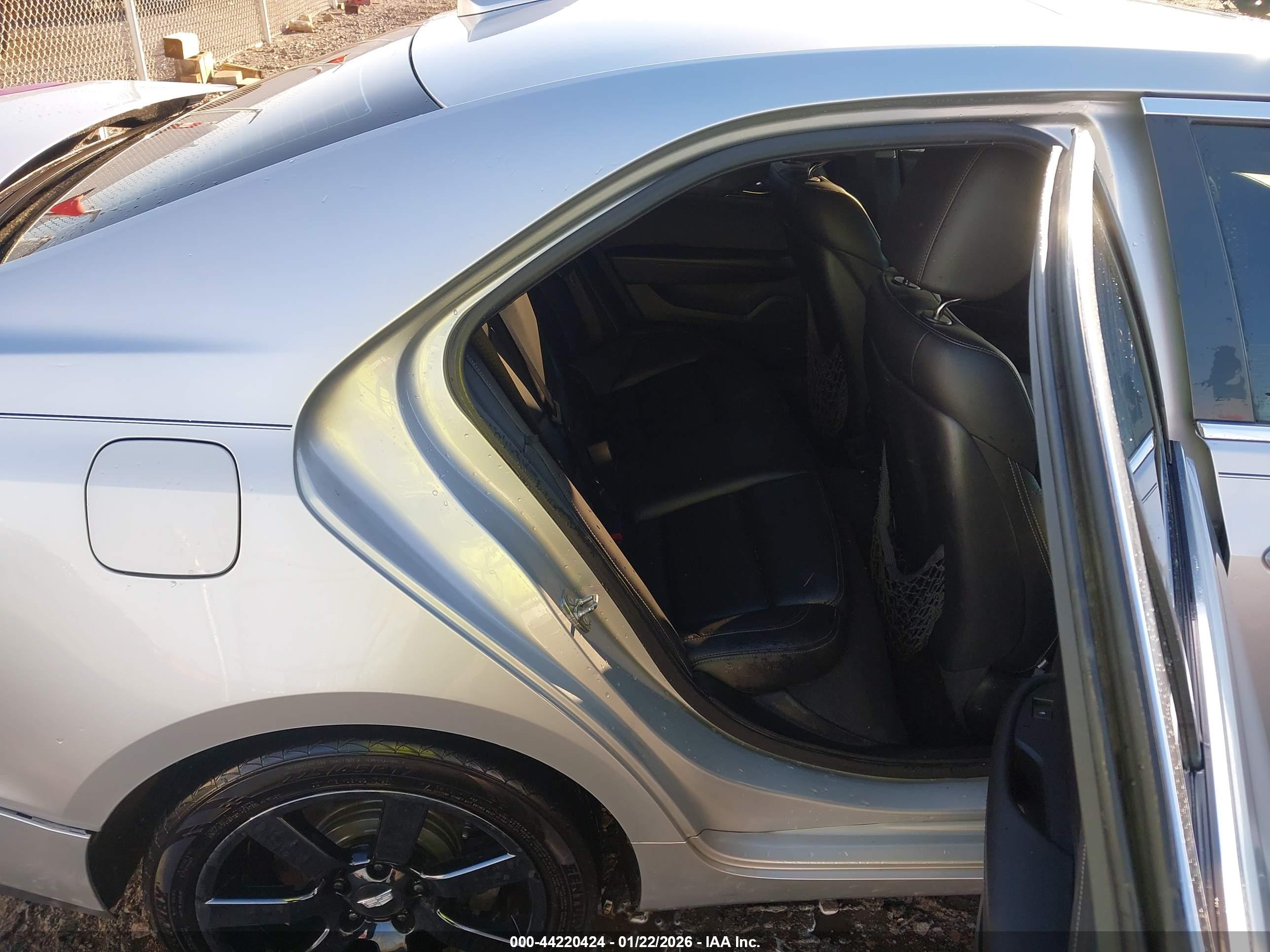 CADILLAC ATS image 8