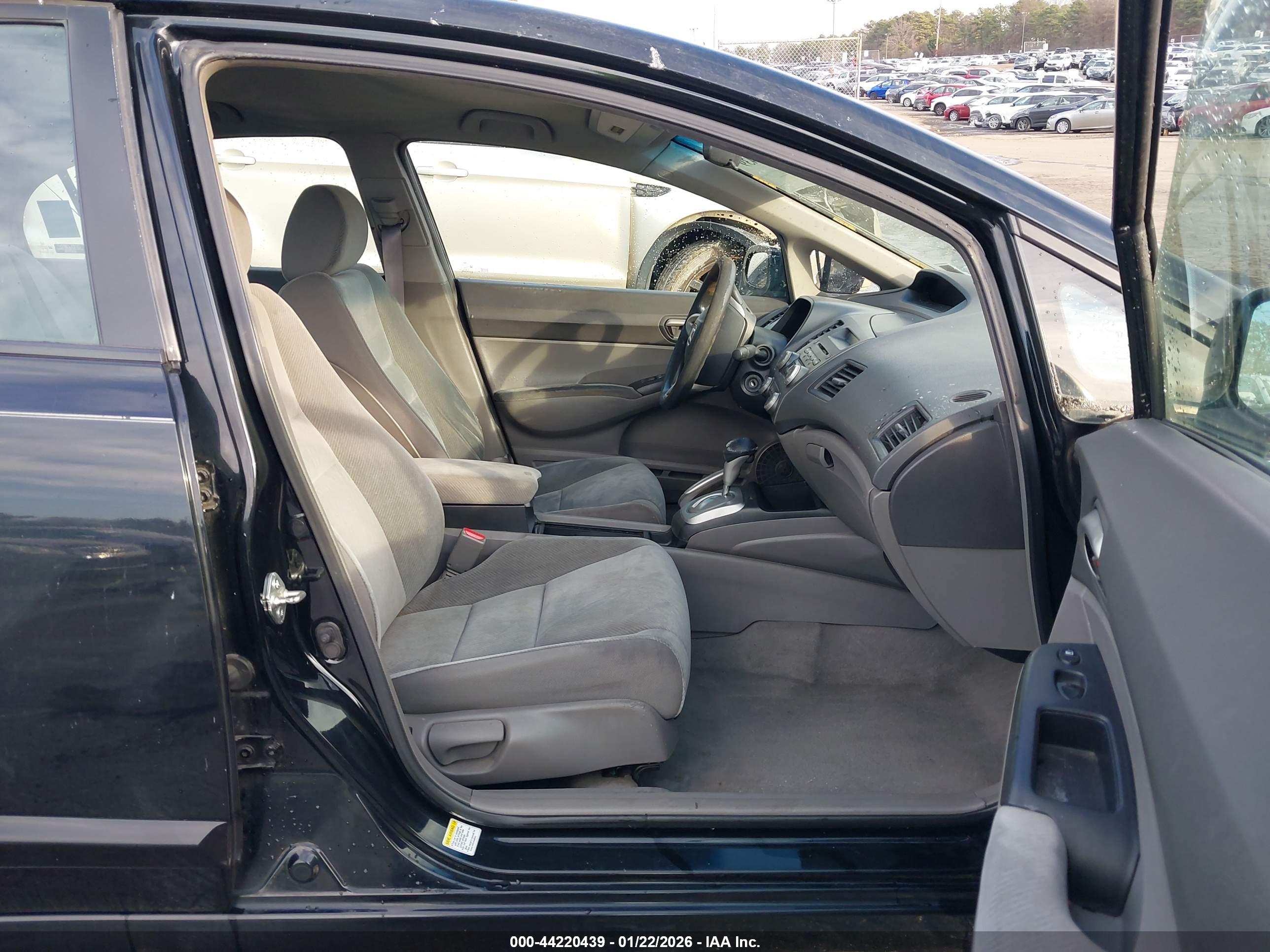 HONDA CIVIC image 5