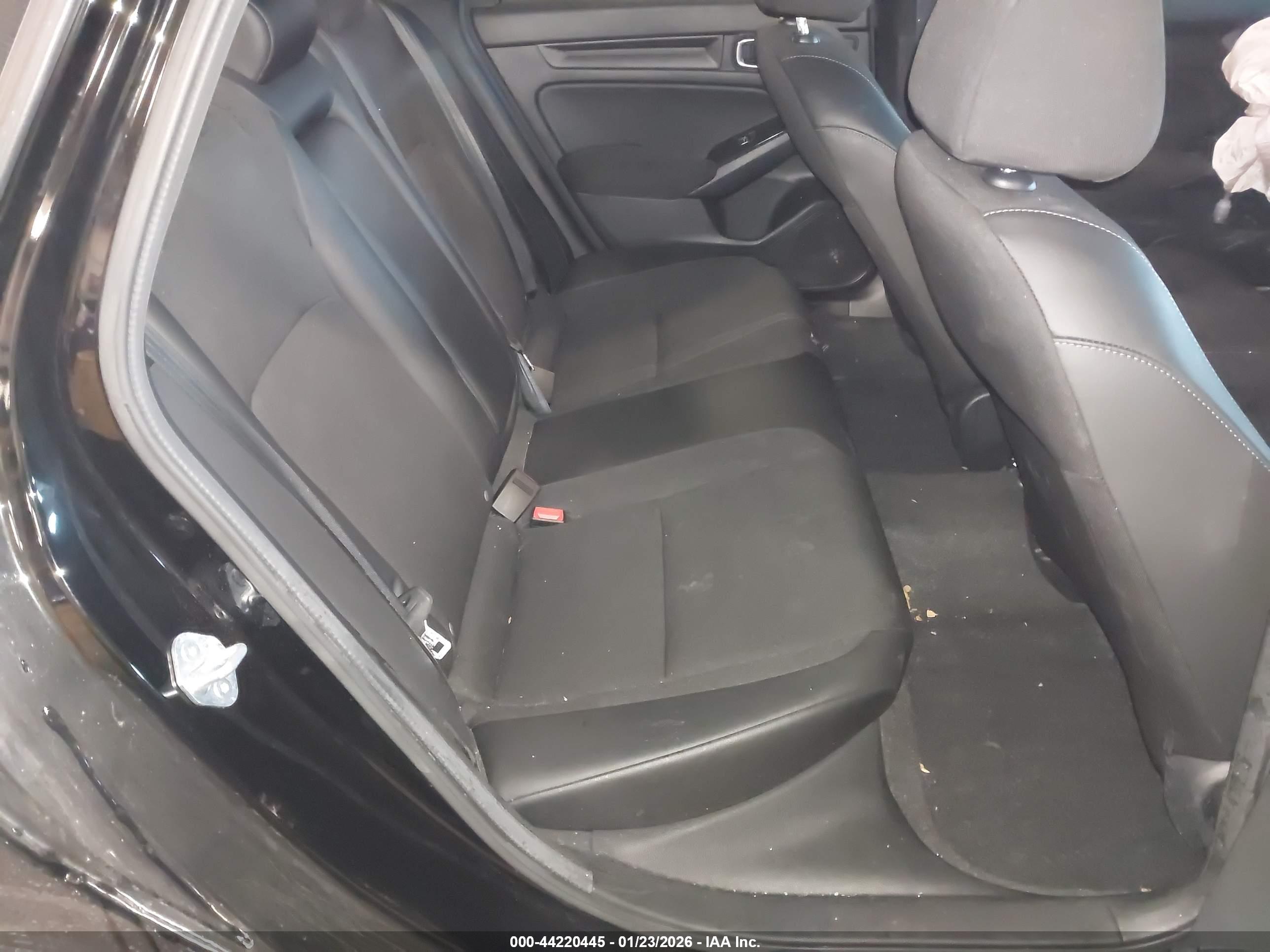 HONDA CIVIC image 8