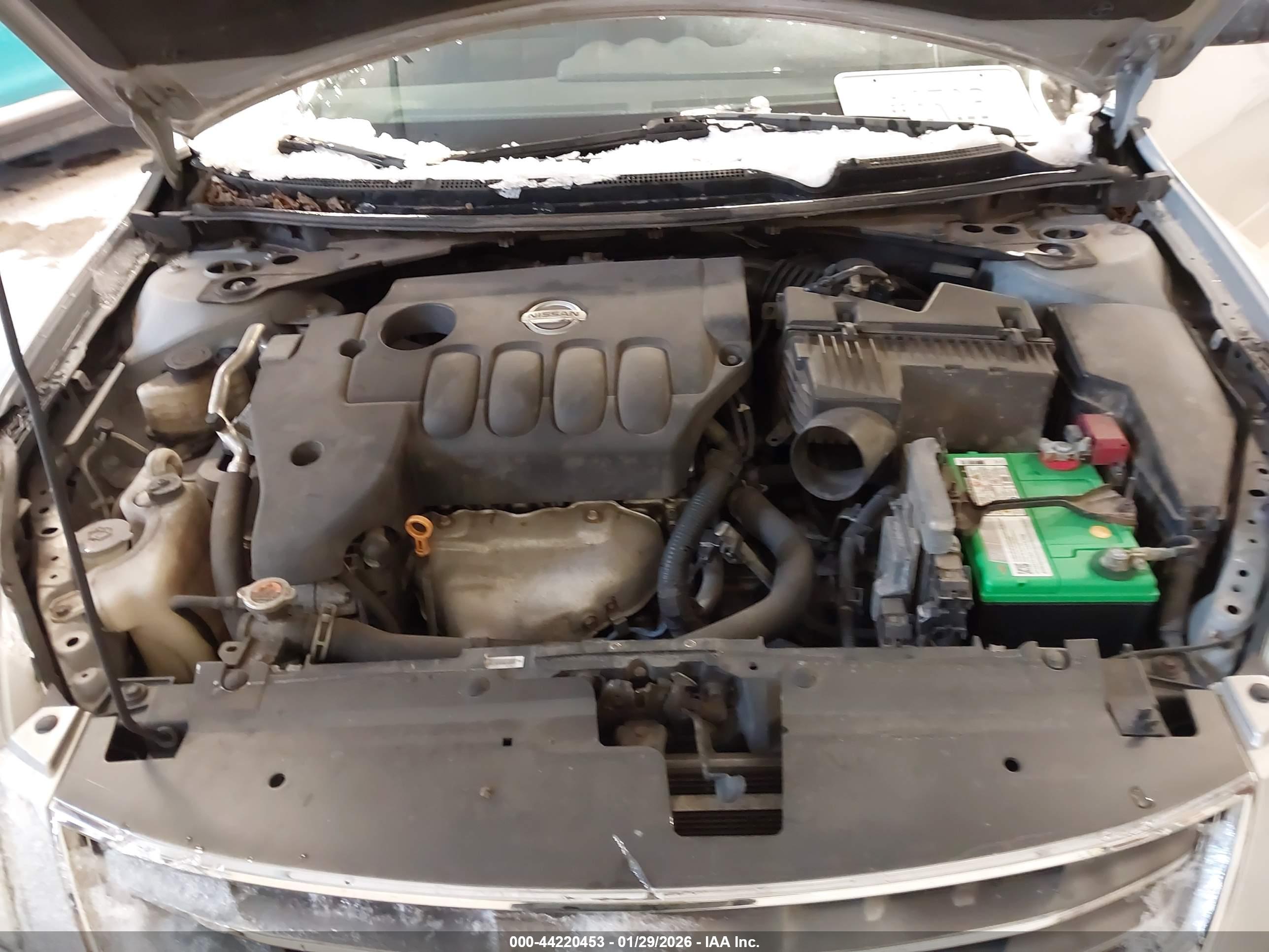 NISSAN ALTIMA image 10