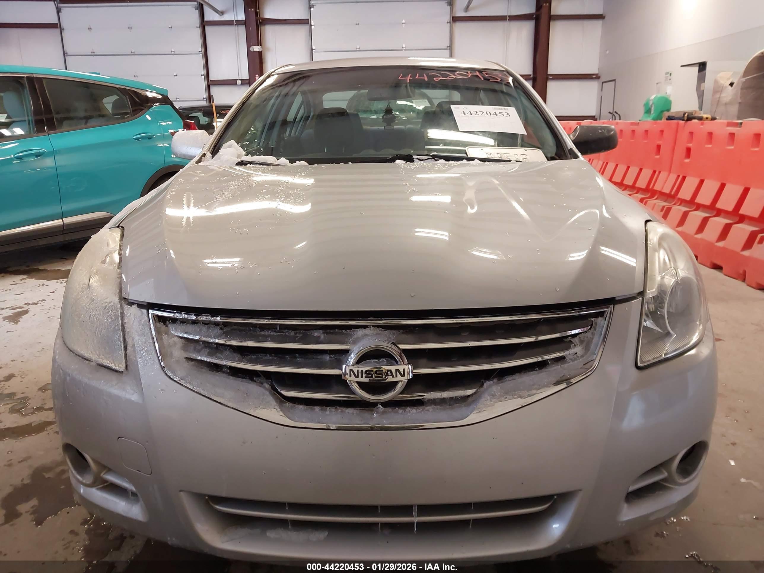 NISSAN ALTIMA image 6