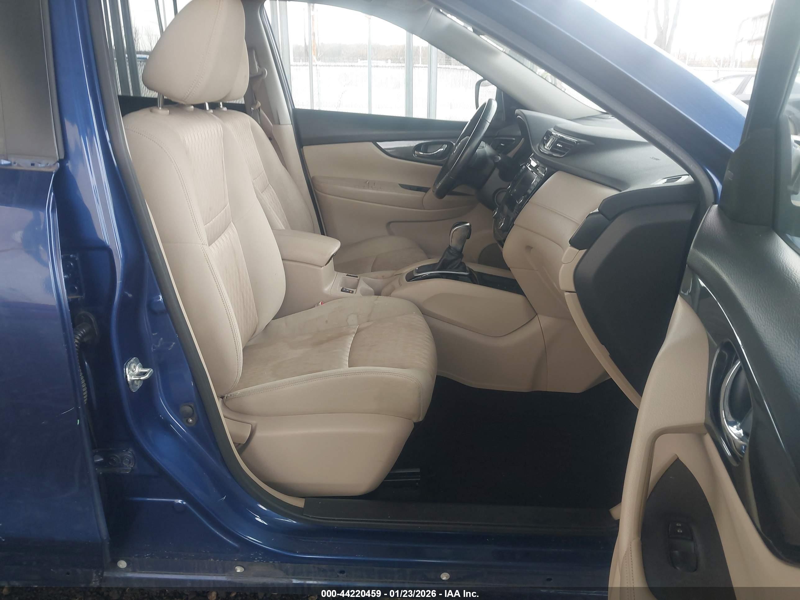 NISSAN ROGUE image 5