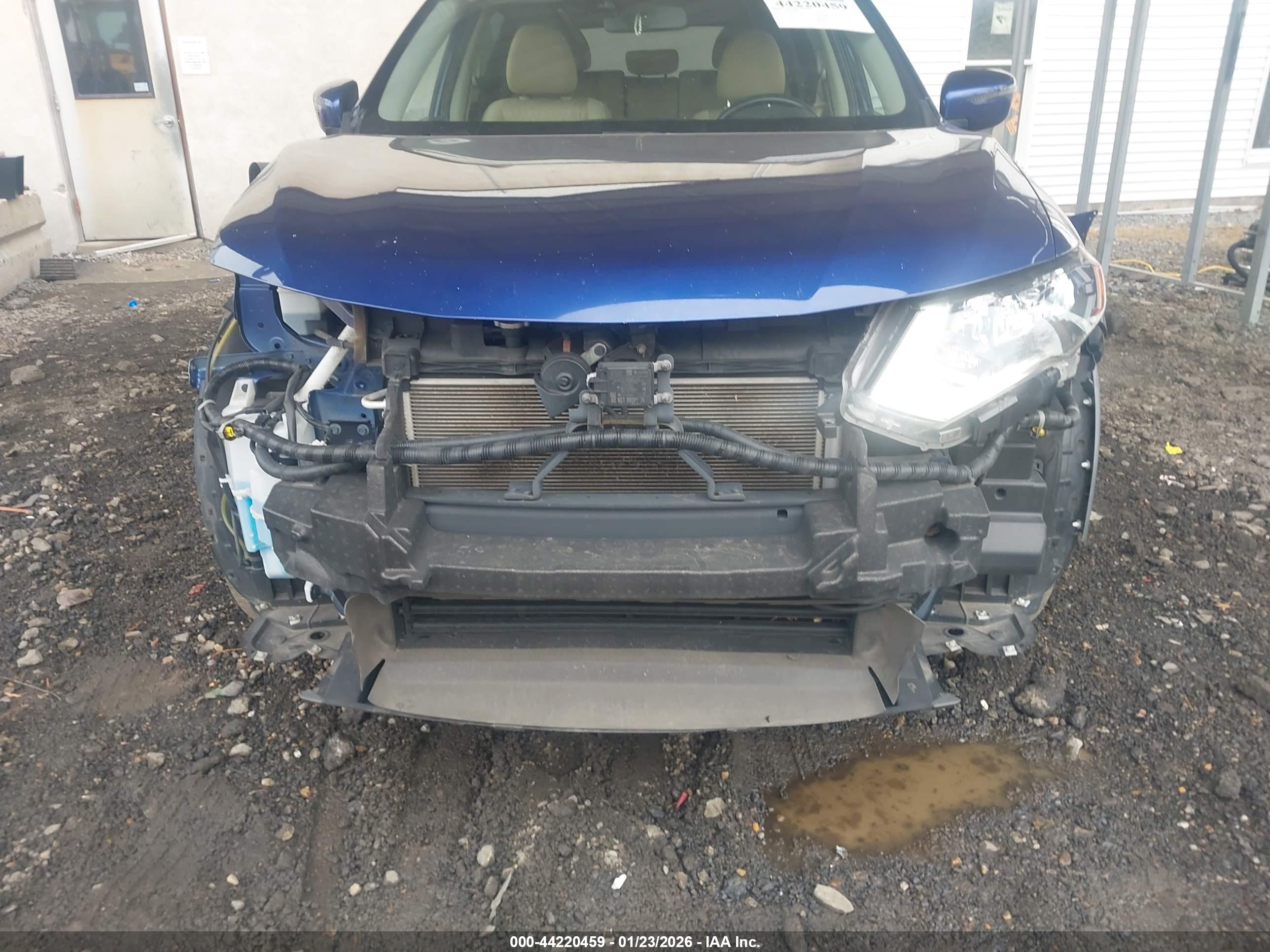 NISSAN ROGUE image 6
