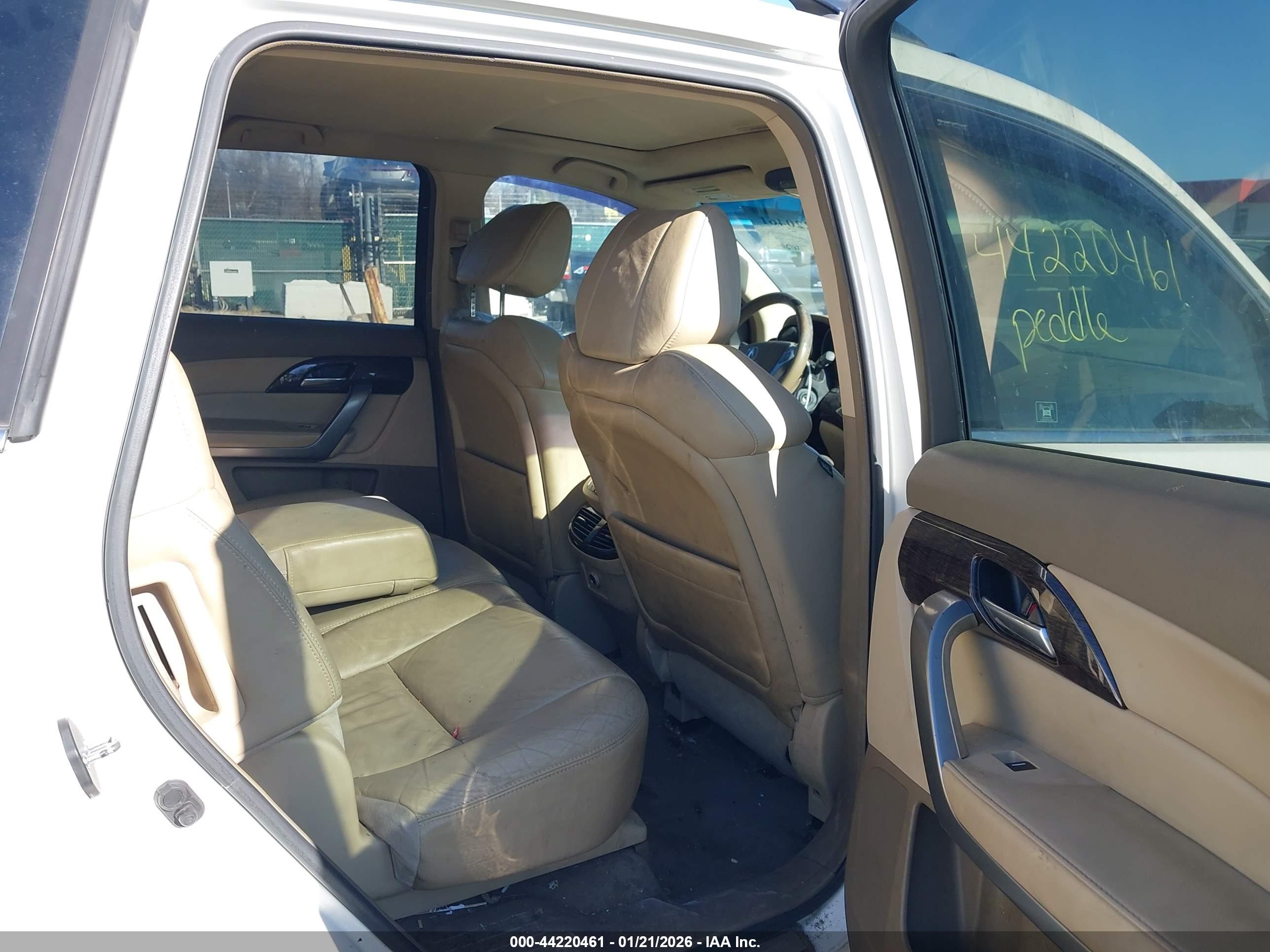 ACURA MDX image 8