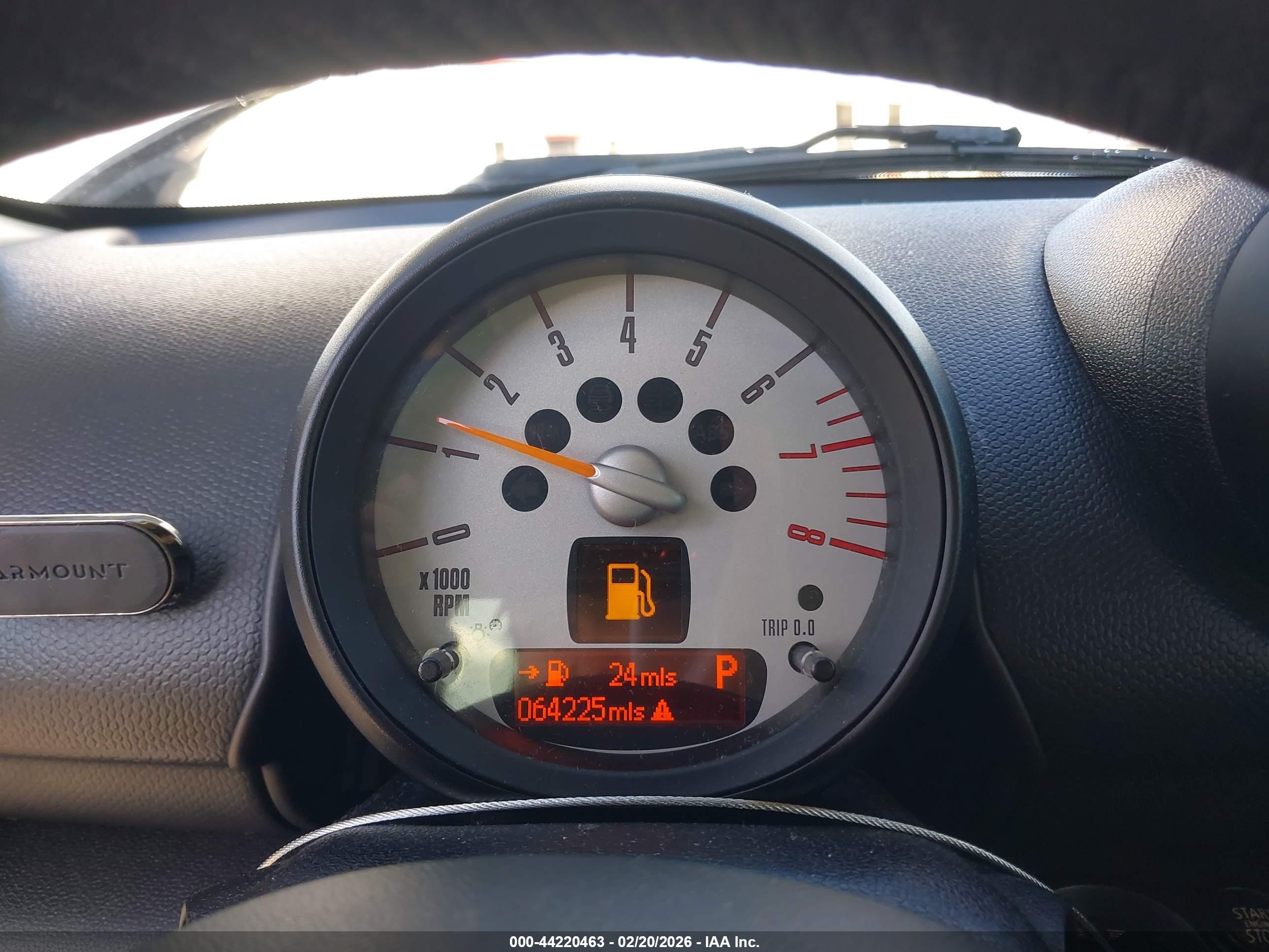 MINI COUNTRYMAN image 7