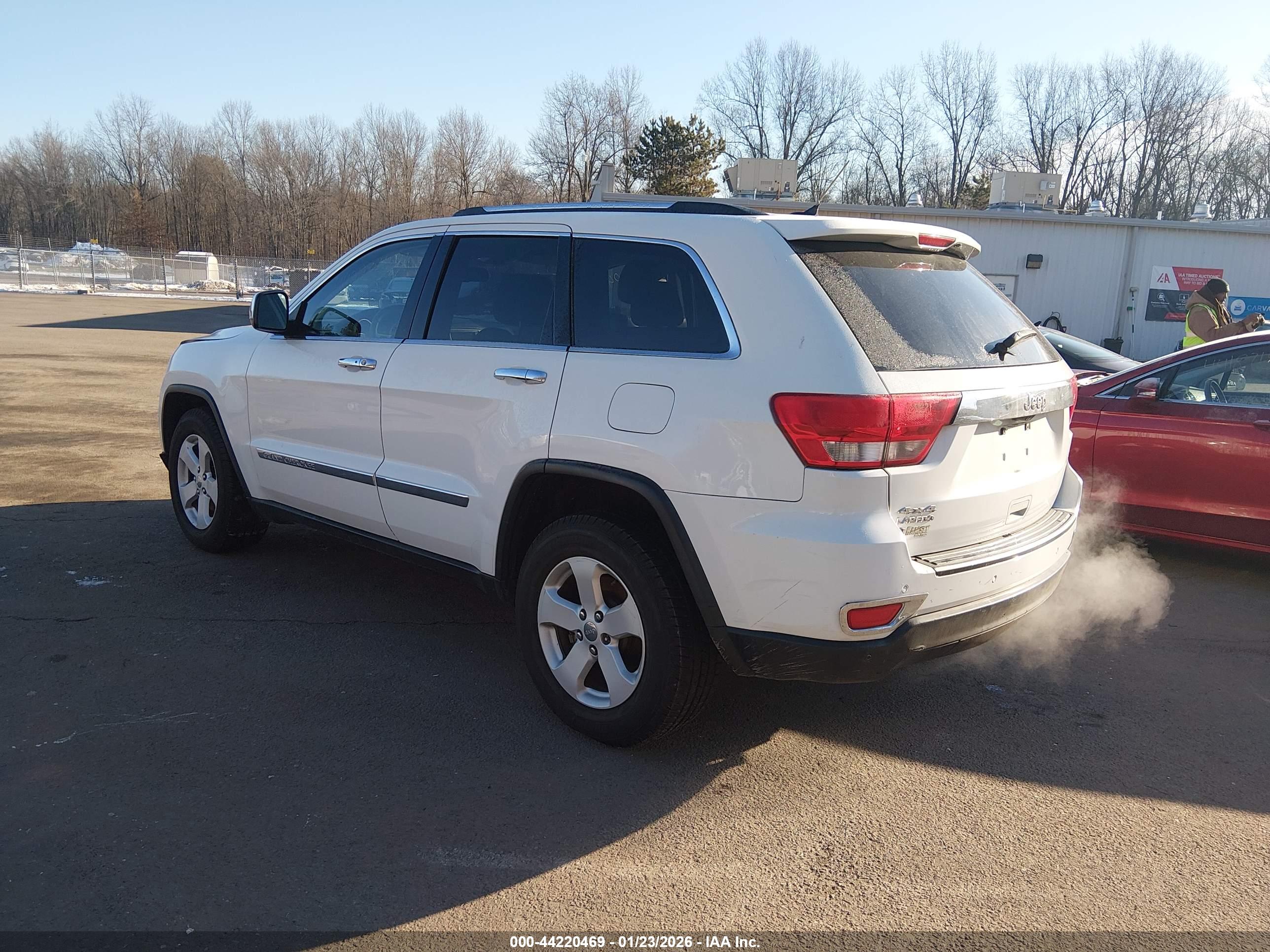 JEEP GRAND image 3