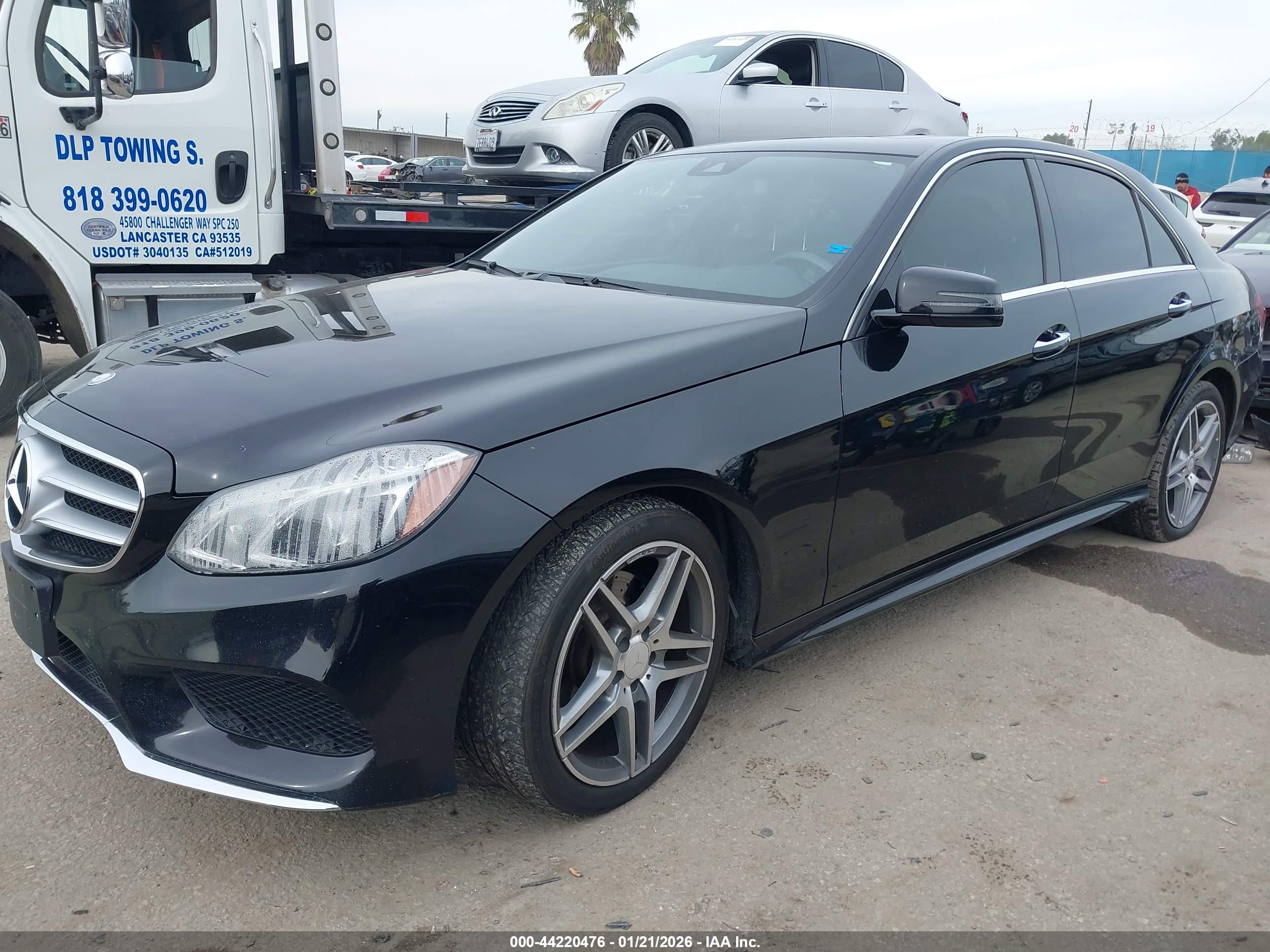 MERCEDES-BENZ E image 2