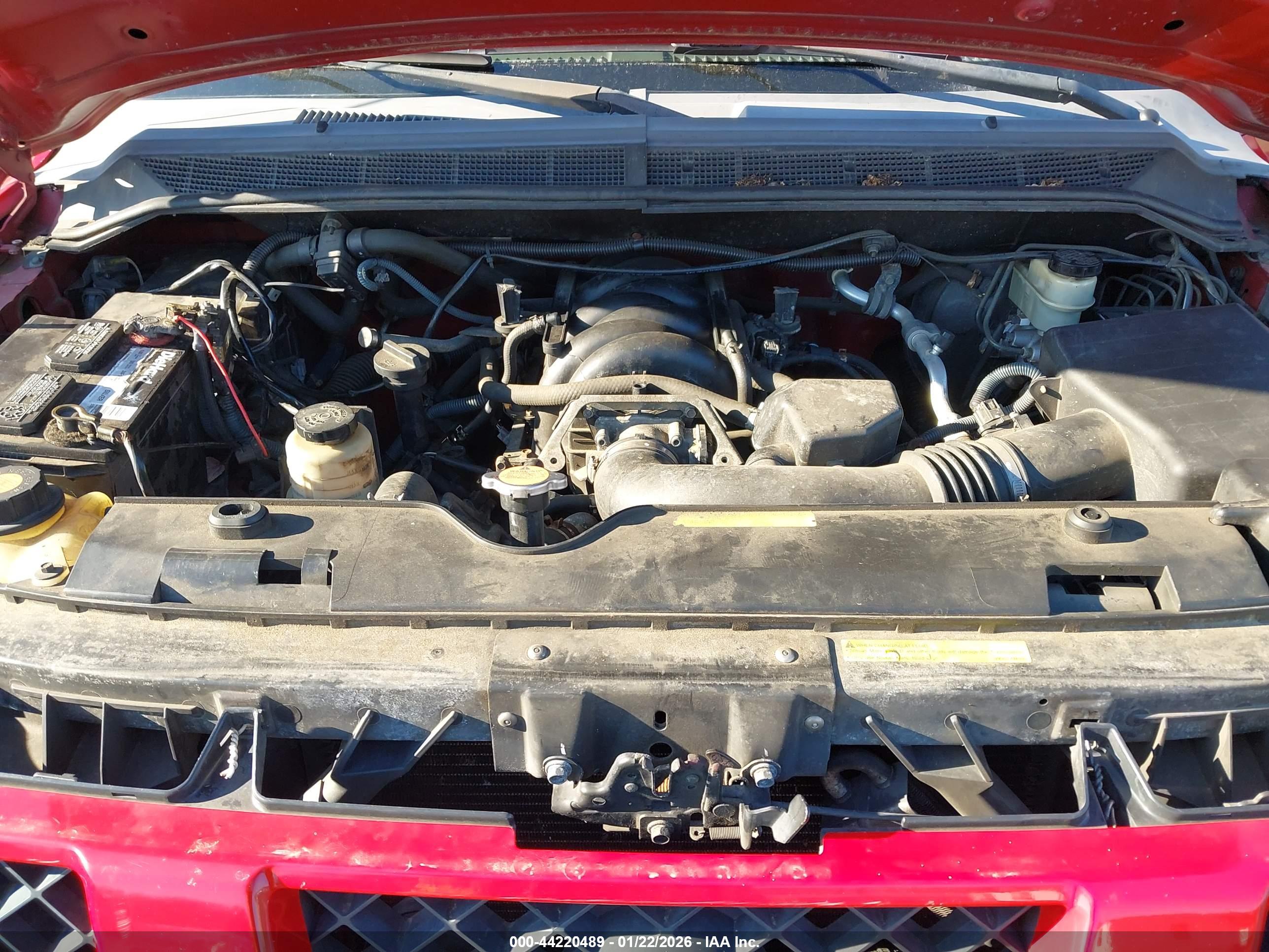 NISSAN TITAN image 10