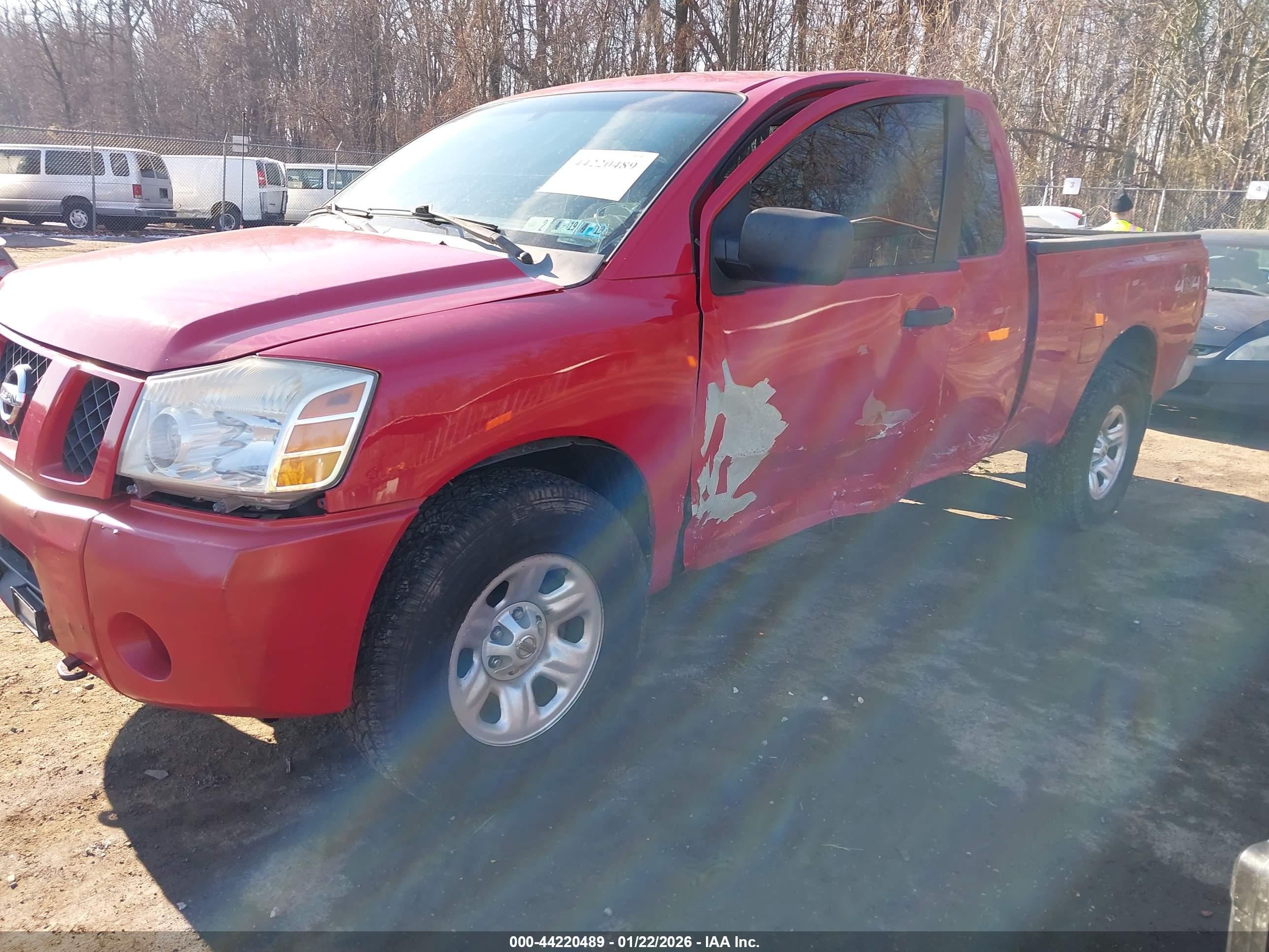 NISSAN TITAN image 2