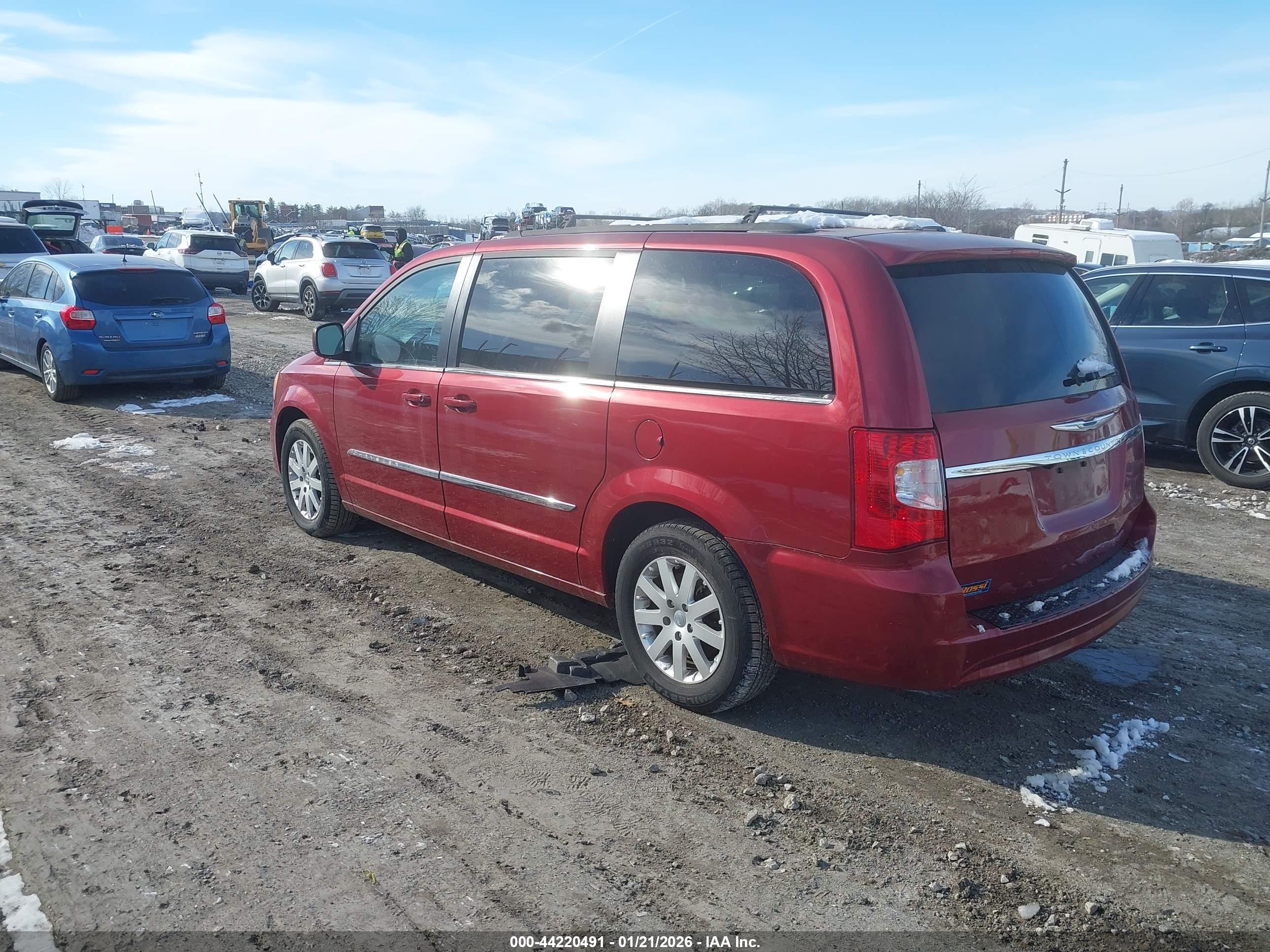CHRYSLER TOWN image 3
