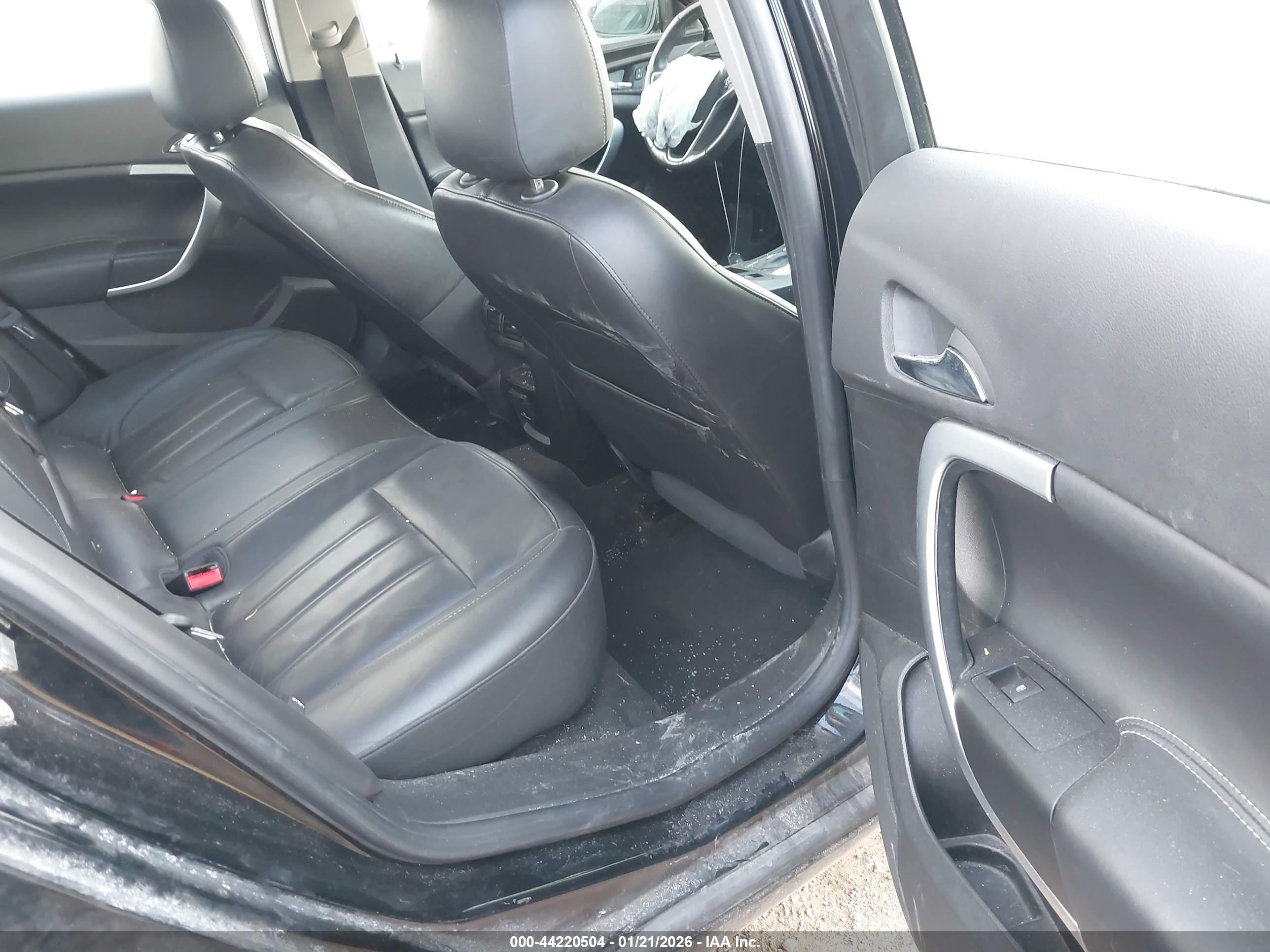 BUICK REGAL image 8