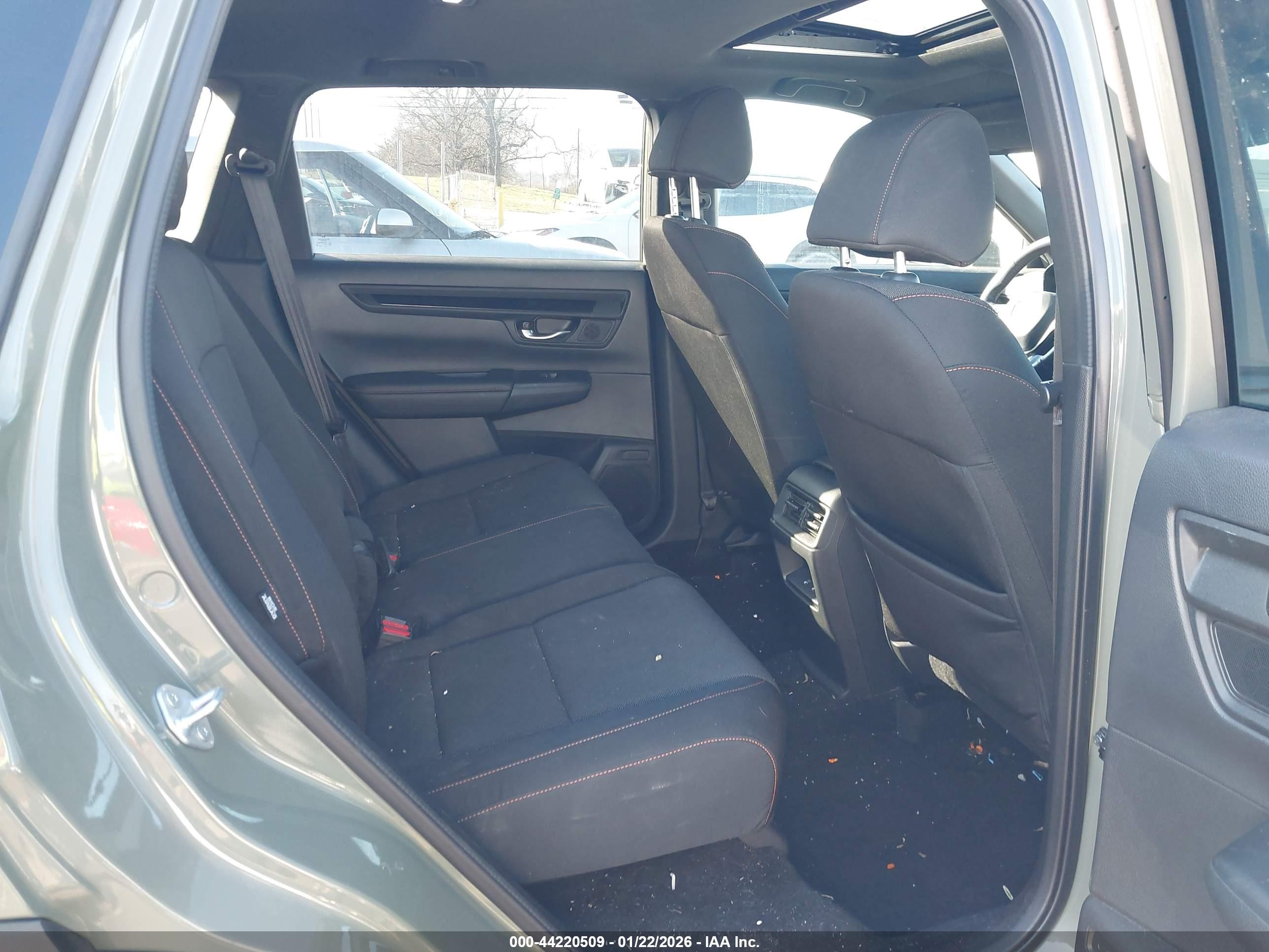 HONDA CR-V image 8