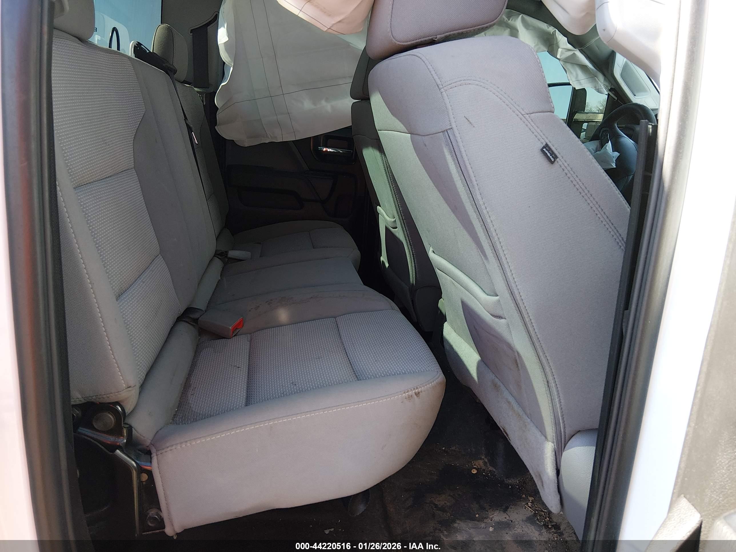 CHEVROLET SILVERADO image 8