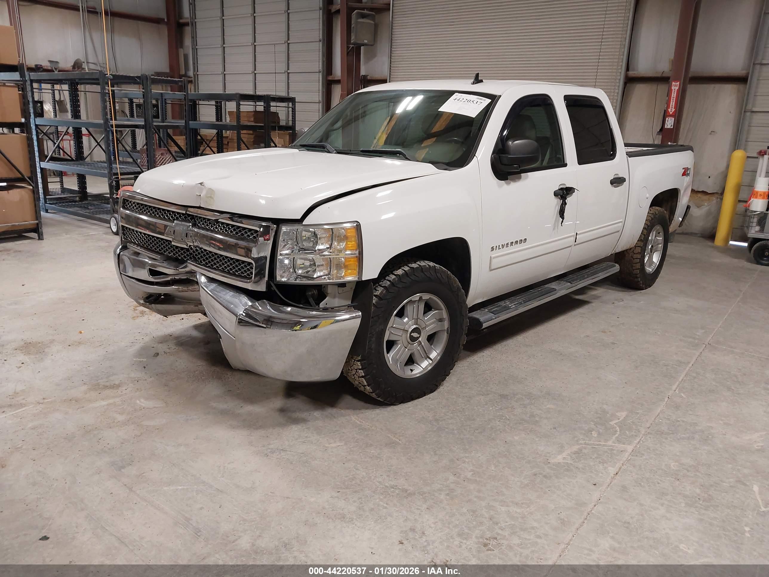 CHEVROLET SILVERADO image 2