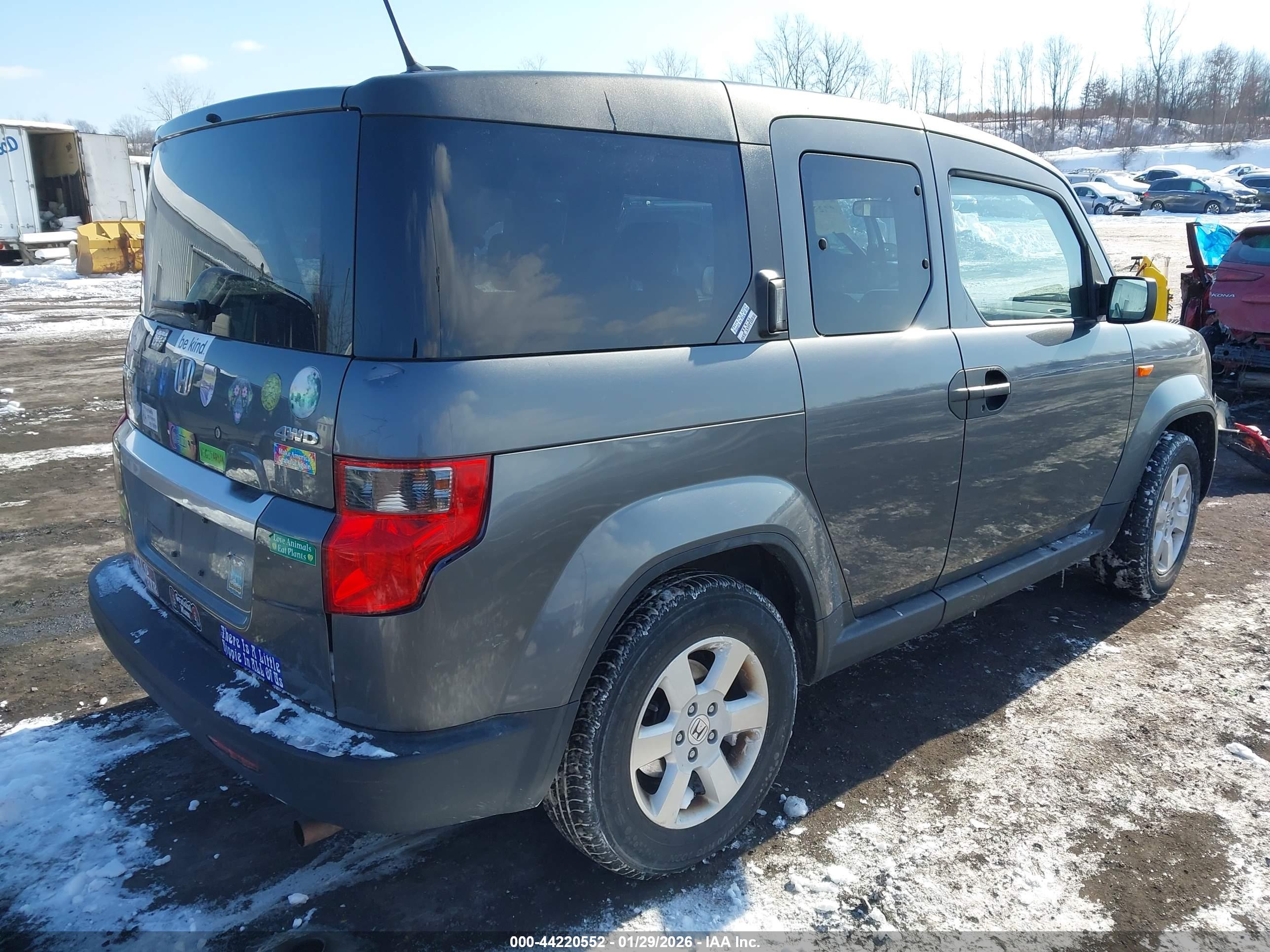 HONDA ELEMENT image 4