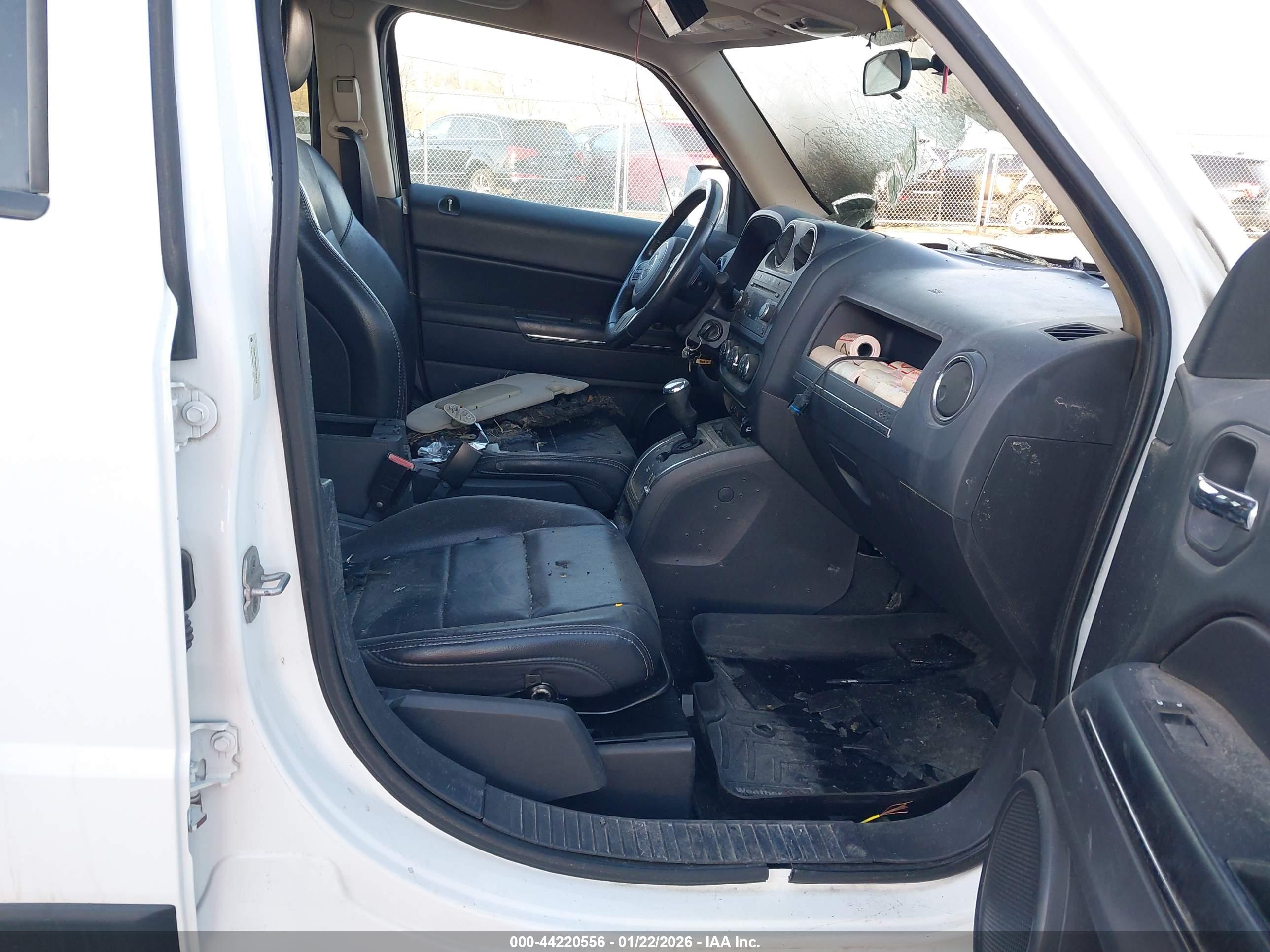 JEEP PATRIOT image 5