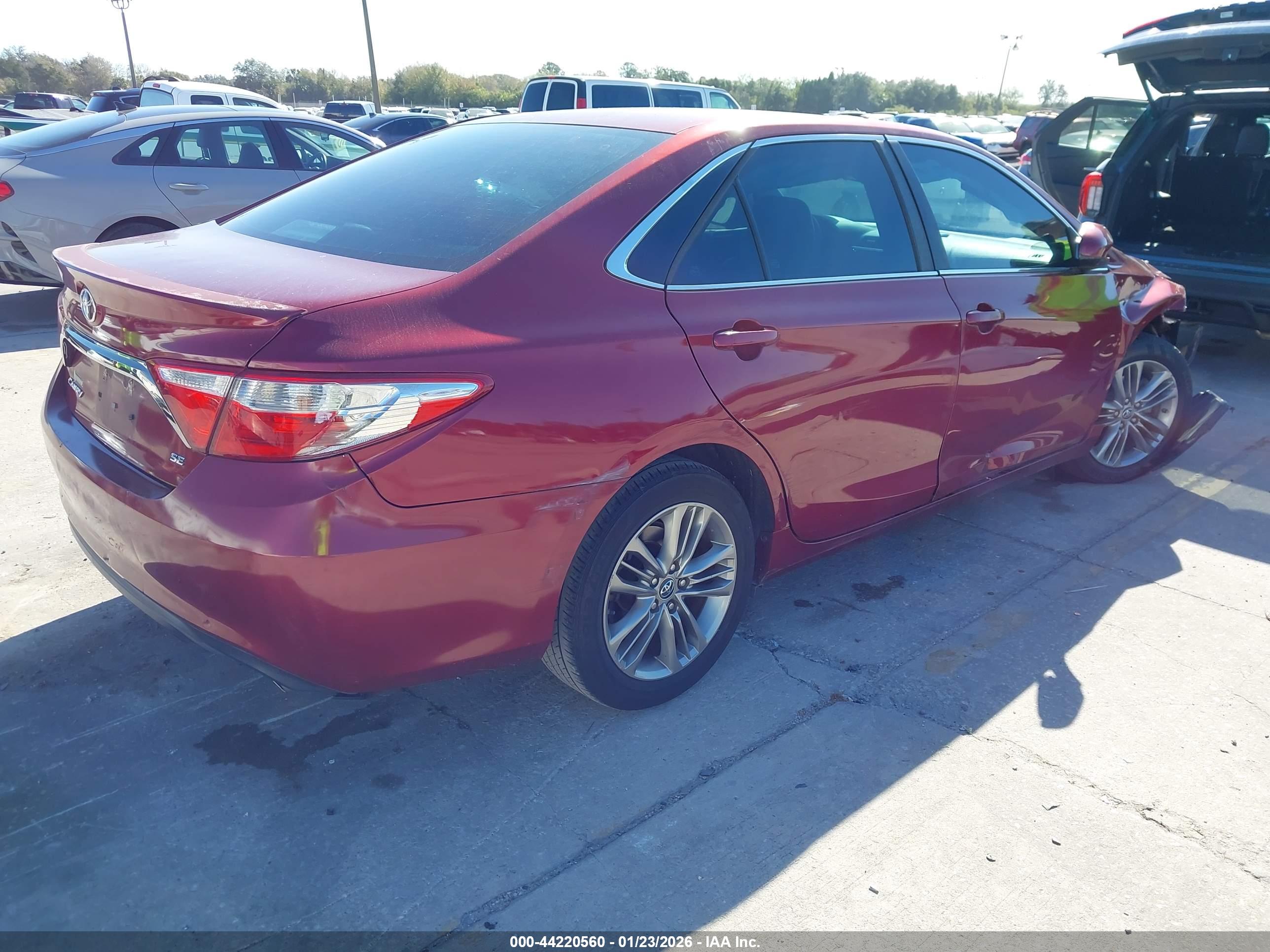 TOYOTA CAMRY image 4