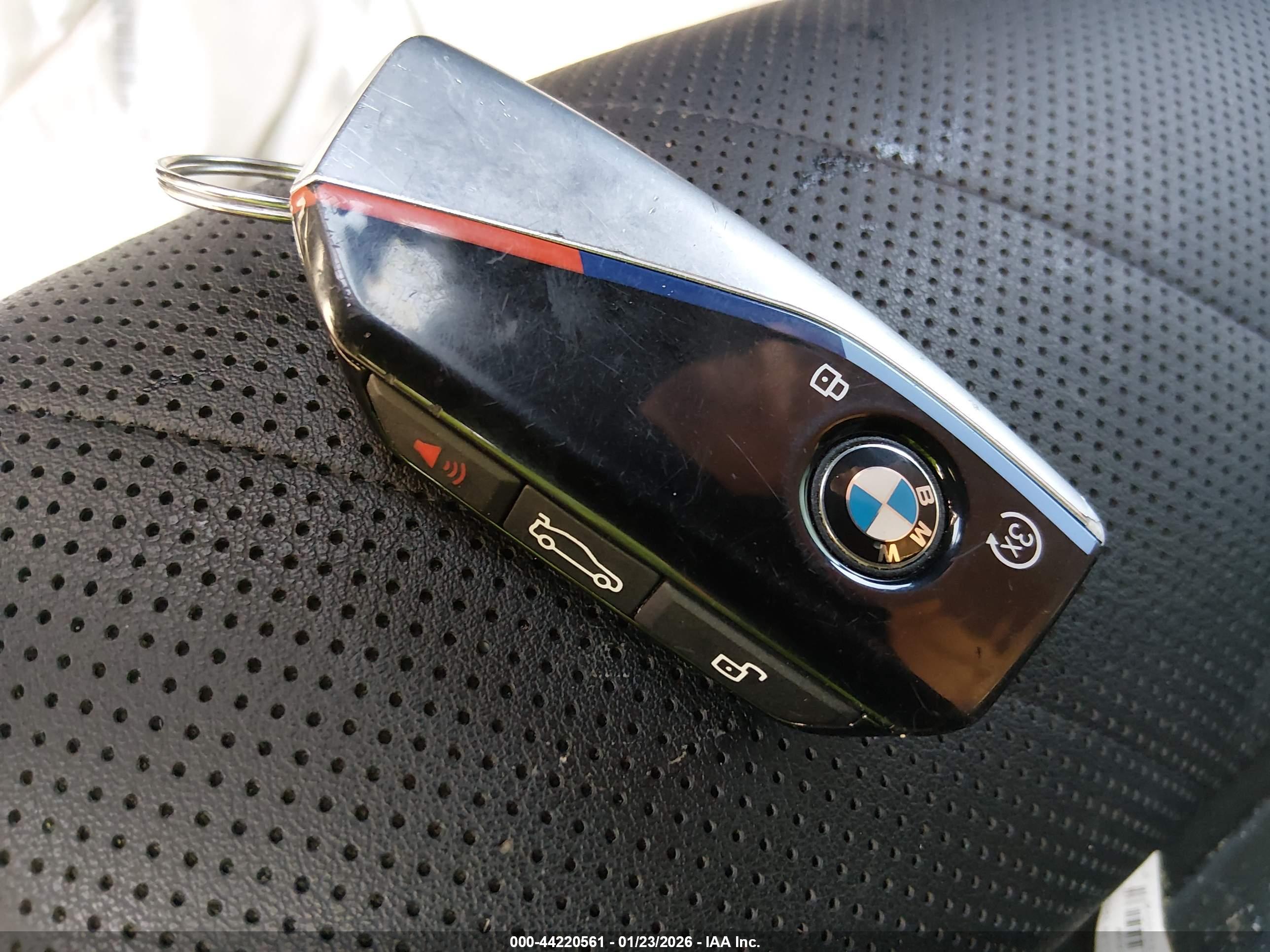BMW X6 image 11