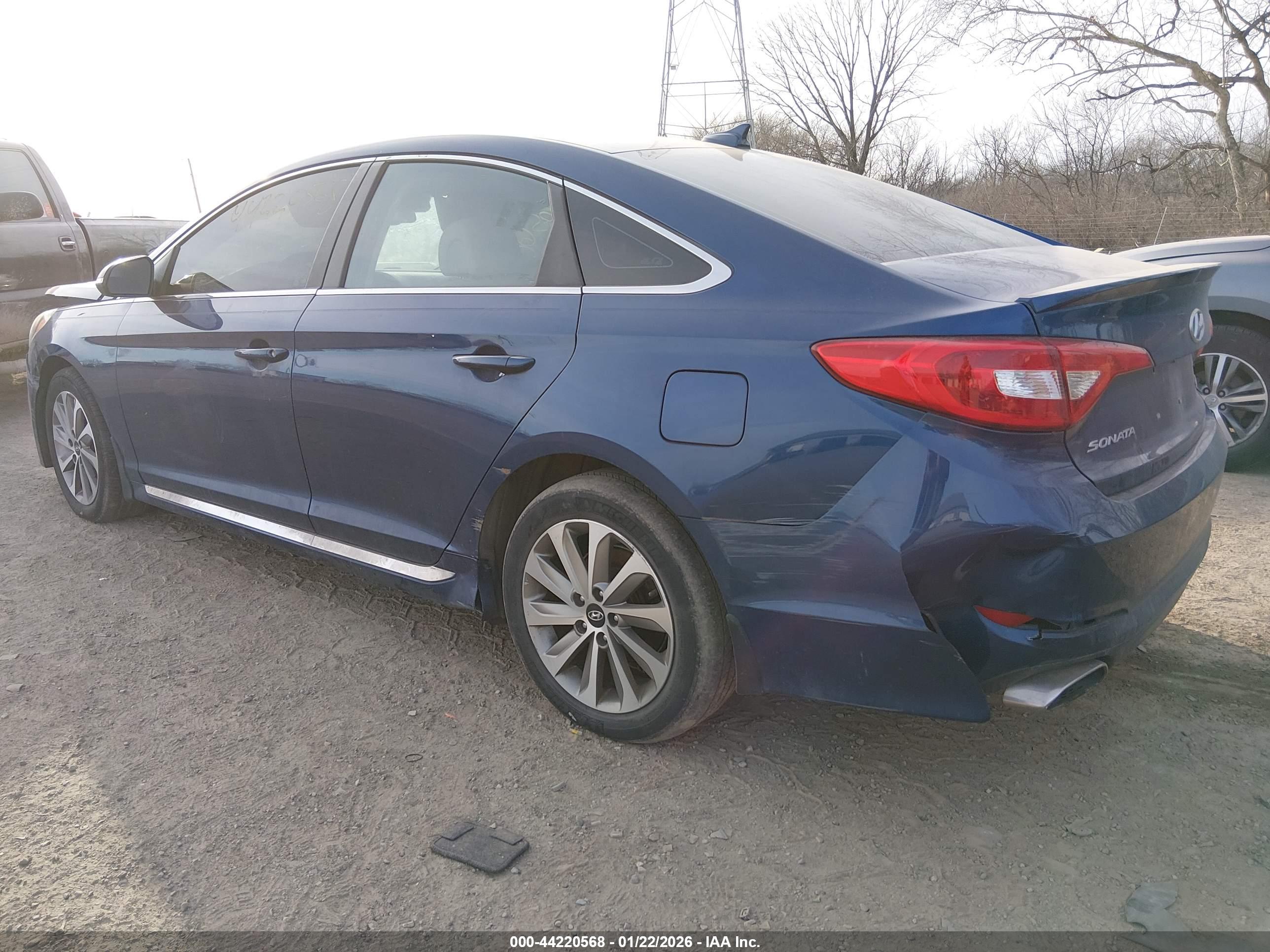 HYUNDAI SONATA image 3