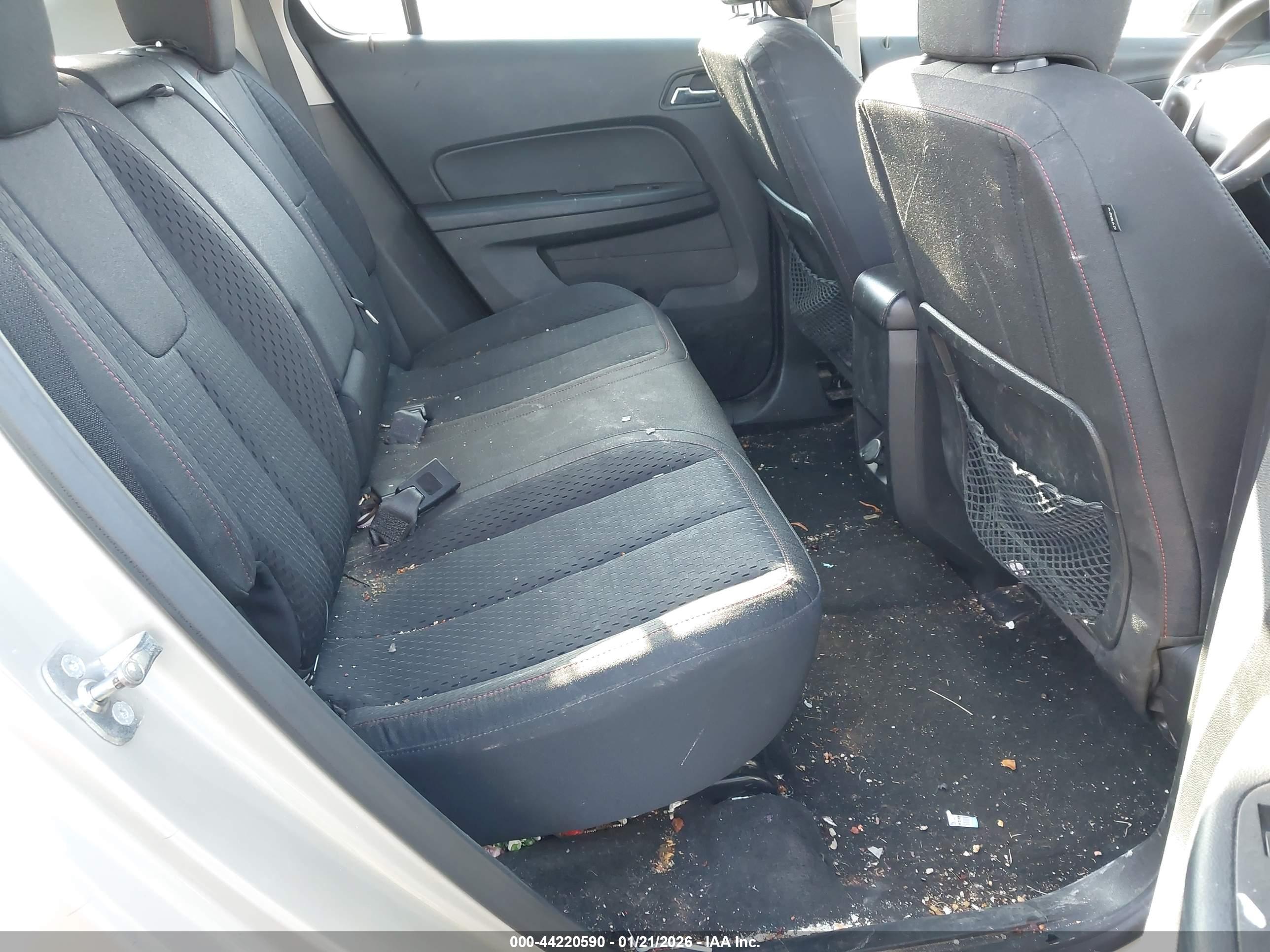 CHEVROLET EQUINOX image 8