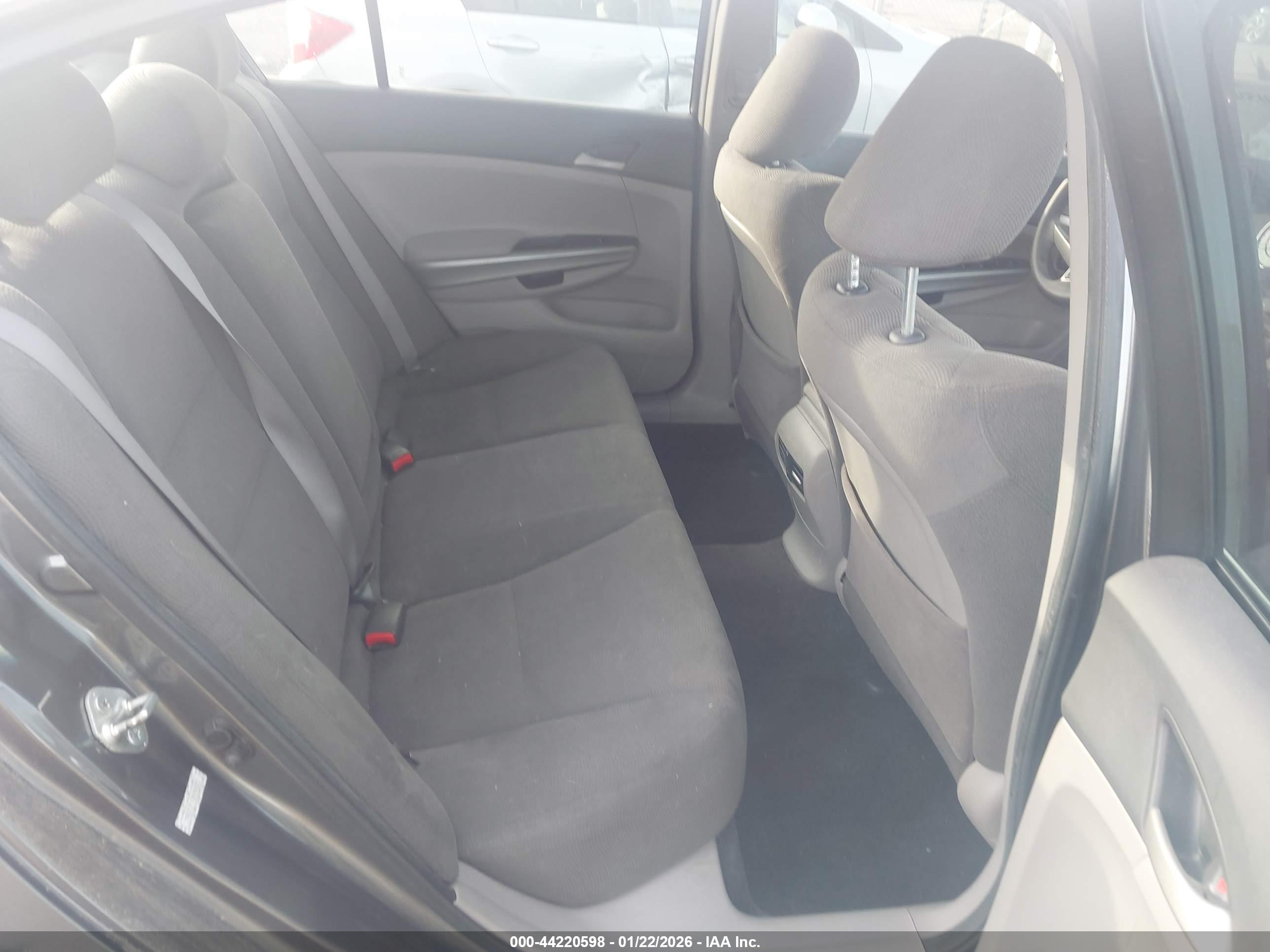 HONDA ACCORD image 8