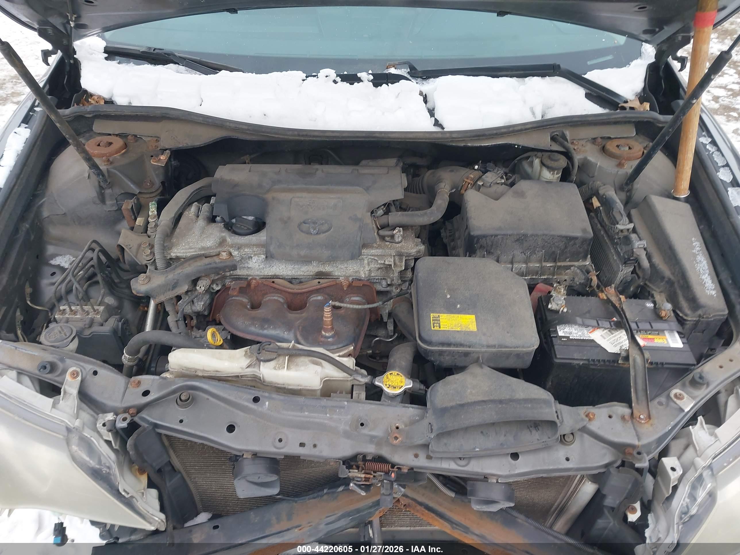TOYOTA CAMRY image 10