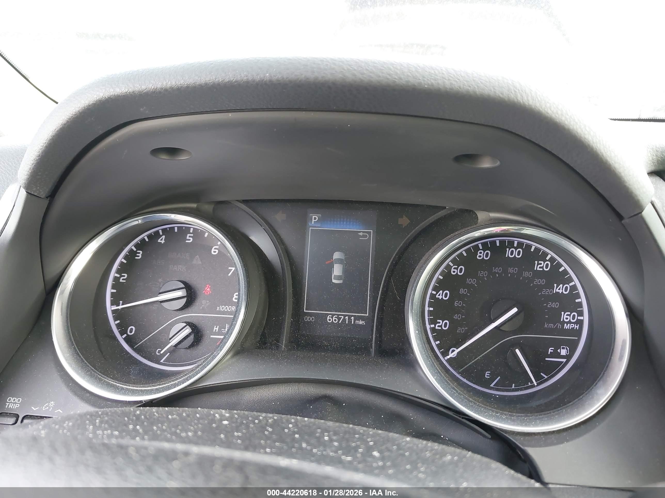 TOYOTA CAMRY image 7