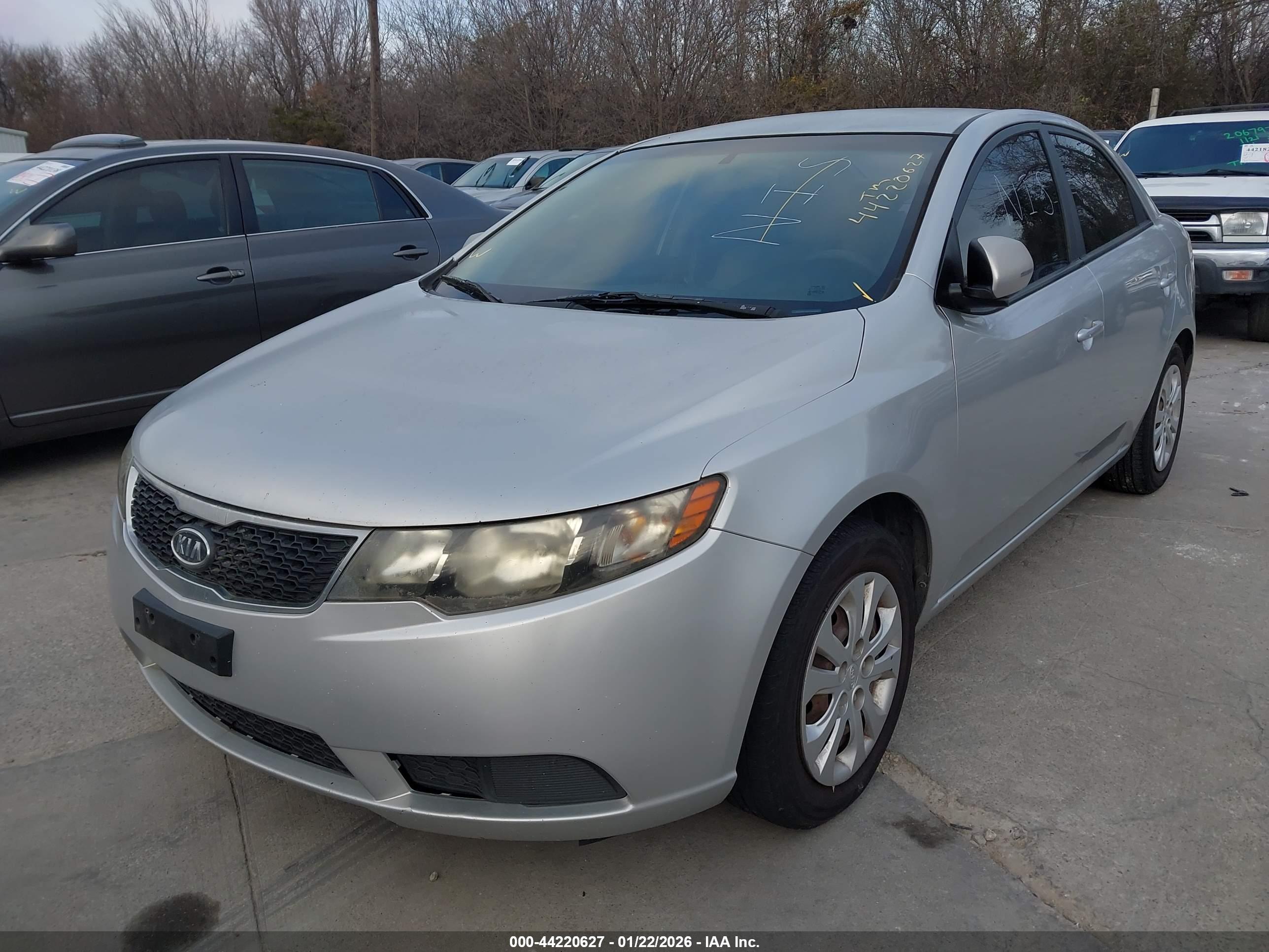 KIA FORTE image 2