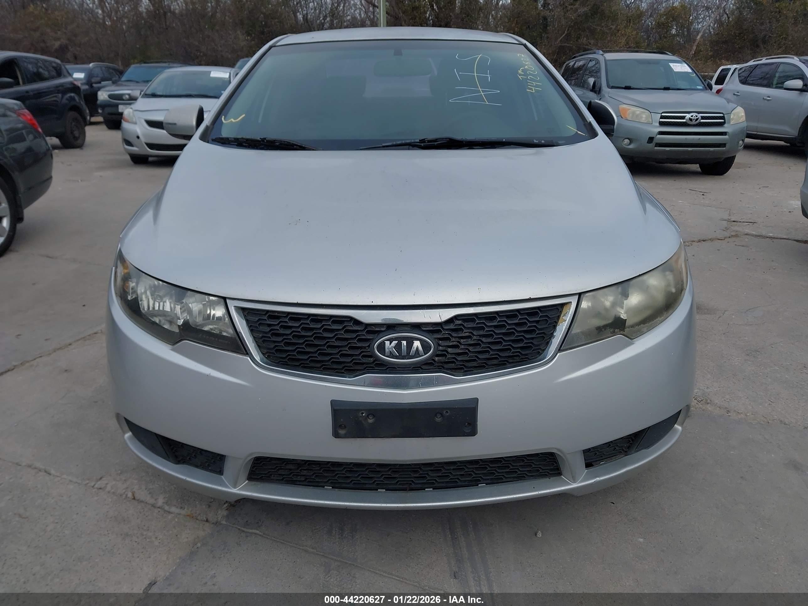 KIA FORTE image 6