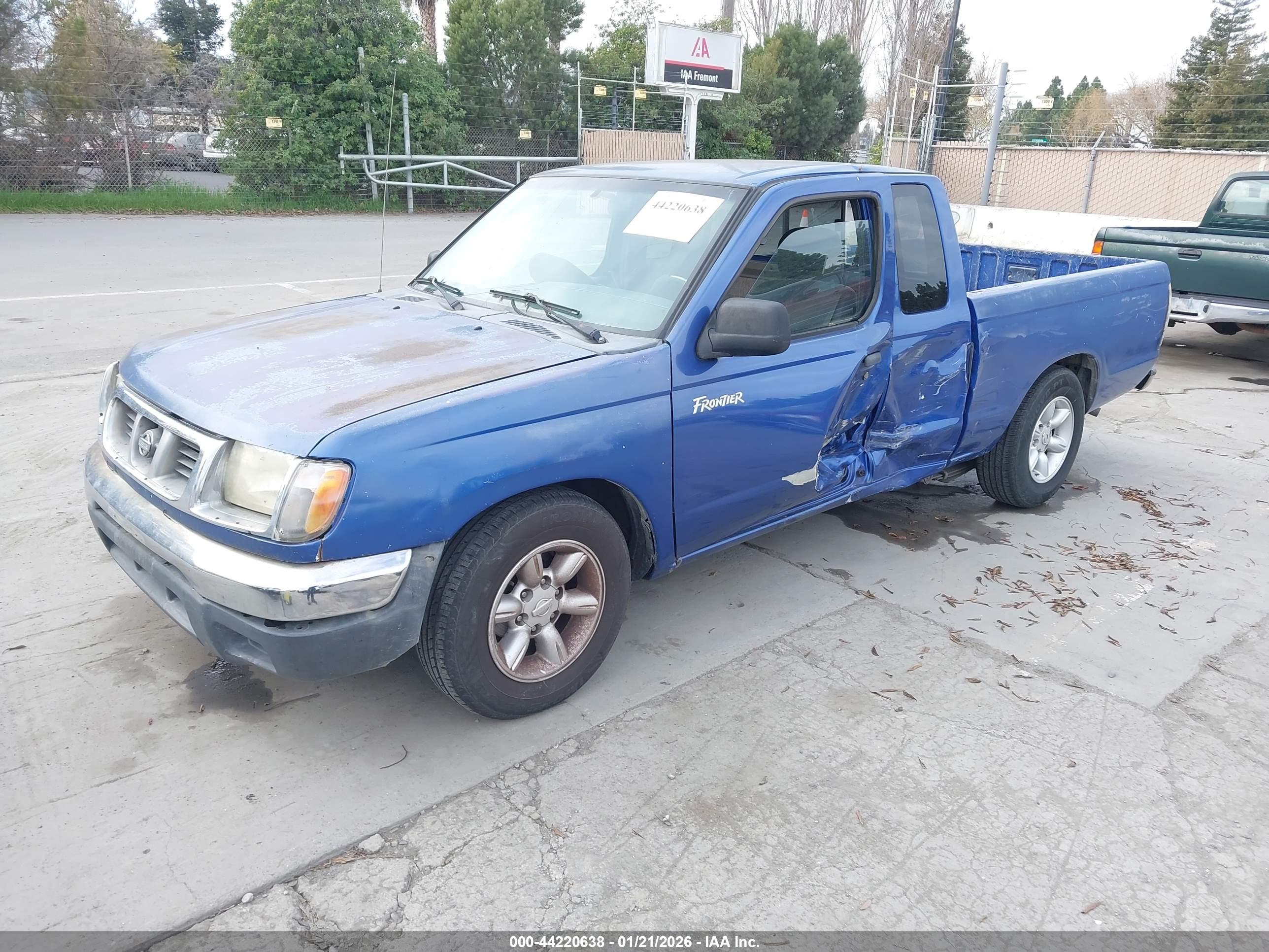 NISSAN FRONTIER image 2