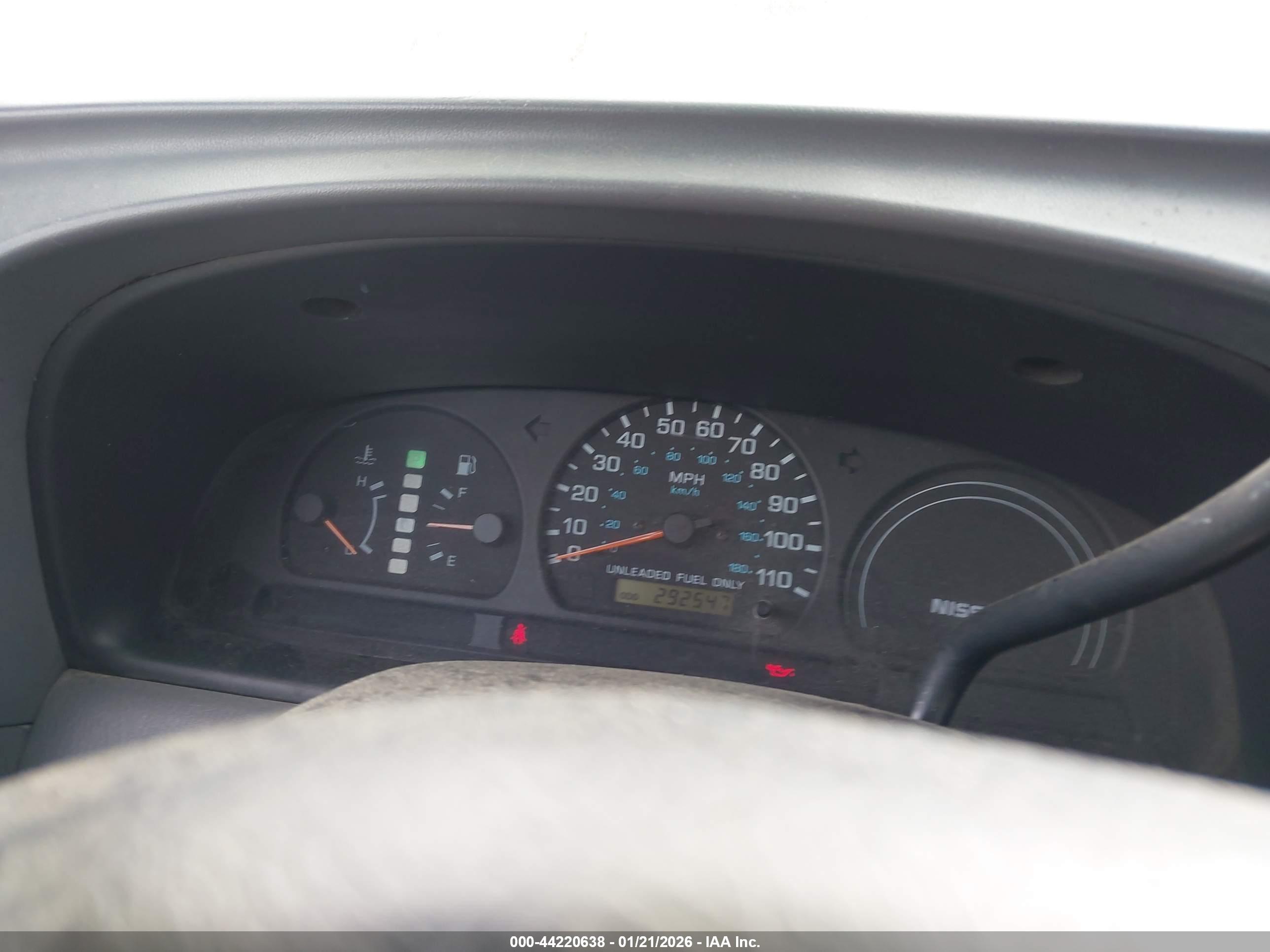 NISSAN FRONTIER image 7