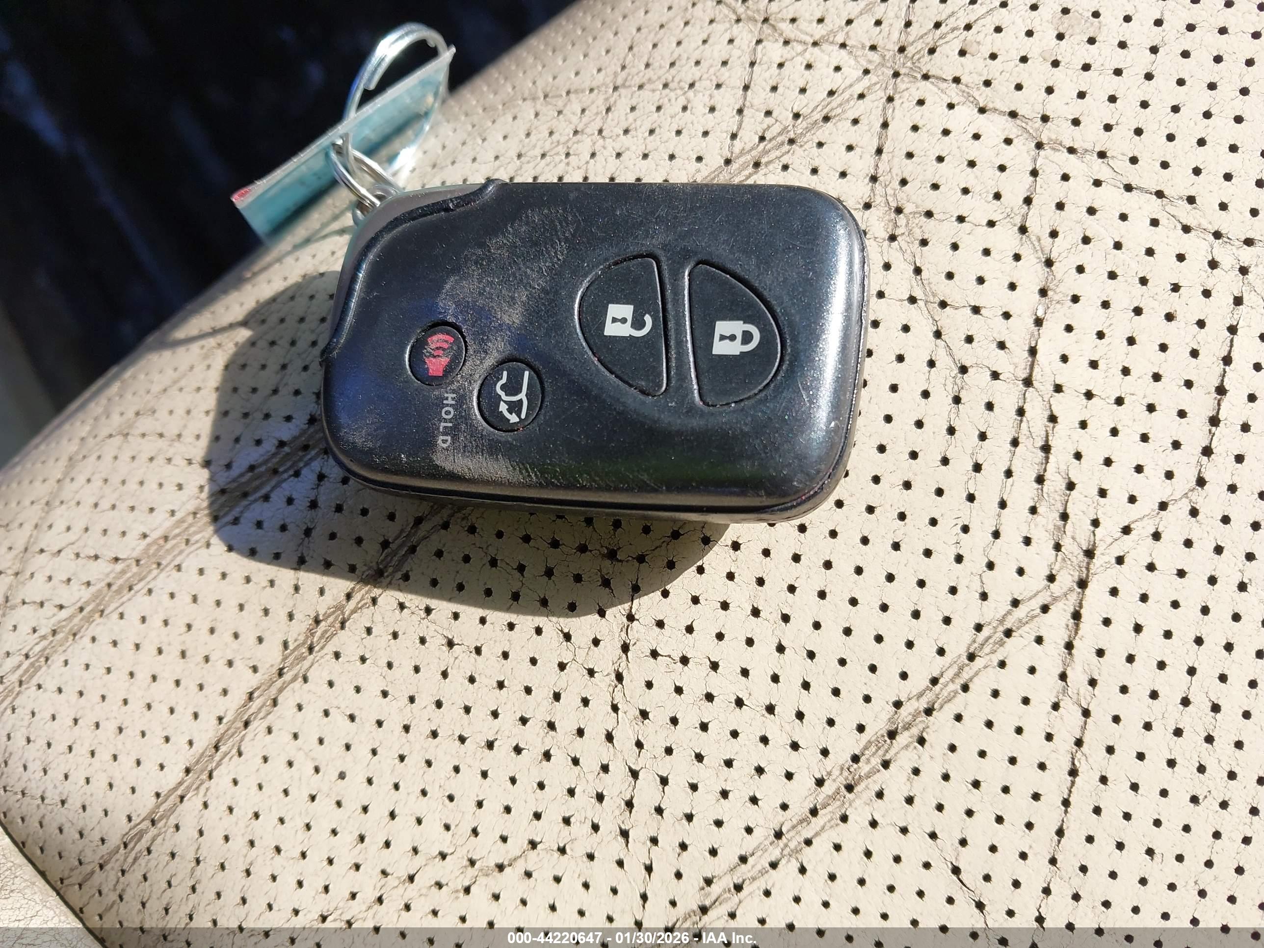 LEXUS RX image 11